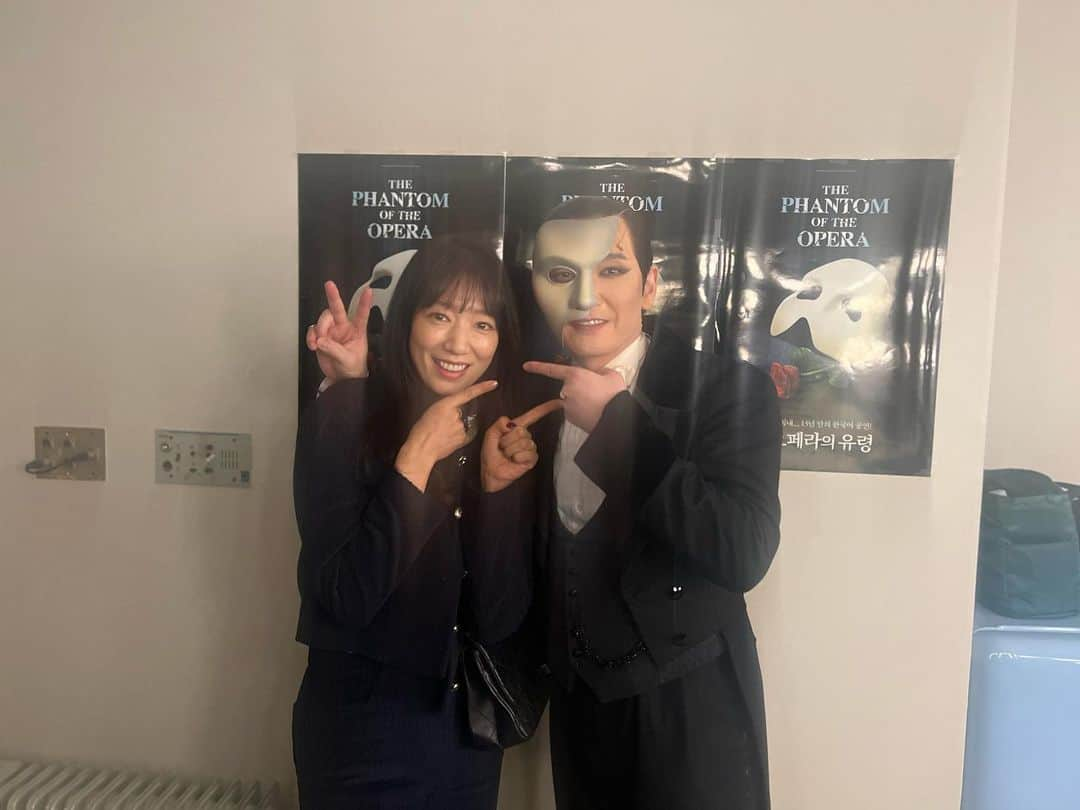 パク・シネさんのインスタグラム写真 - (パク・シネInstagram)「한태술!! 아.. 아니 팬텀!!!  너무 멋있잖아요..🫣감동감동😭😭 #오페라의유령 #thephantomoftheopera」11月9日 10時57分 - ssinz7