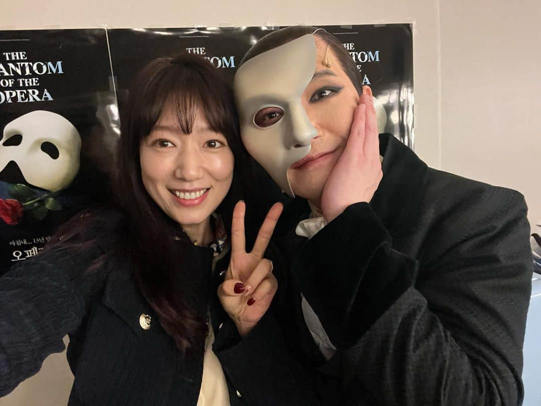 パク・シネさんのインスタグラム写真 - (パク・シネInstagram)「한태술!! 아.. 아니 팬텀!!!  너무 멋있잖아요..🫣감동감동😭😭 #오페라의유령 #thephantomoftheopera」11月9日 10時57分 - ssinz7