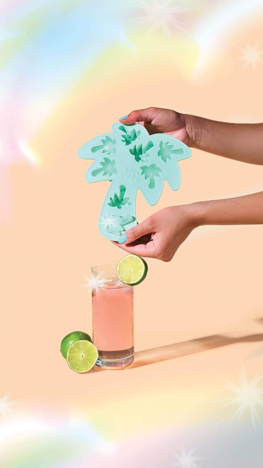 Vita Coco Coconut Waterのインスタグラム：「Sunshine in a glass with a splash of tropical vibes! 🌴 Which drink would you pair with Vita Coco ice? Dive in and share your refreshing moments below!」