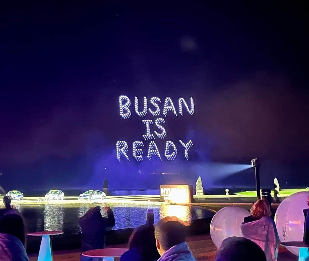 イ・ビョンホンさんのインスタグラム写真 - (イ・ビョンホンInstagram)「Busan is Ready #worldexpo2030busan」11月9日 11時30分 - byunghun0712