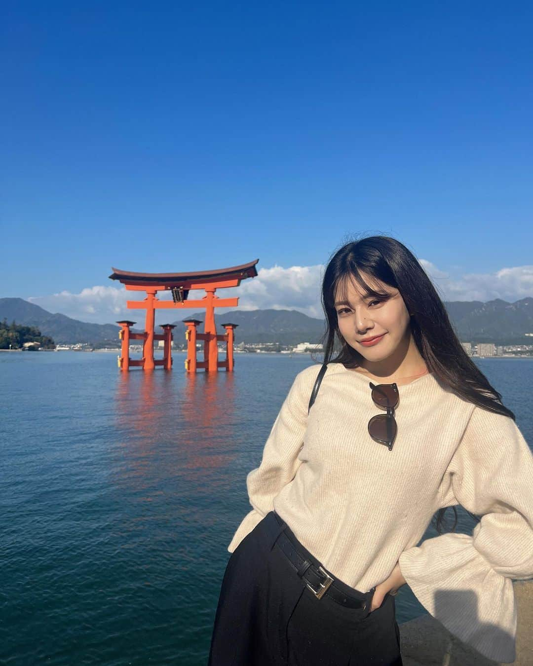 澄川れみさんのインスタグラム写真 - (澄川れみInstagram)「マイナスイオンとパワー沢山だった⛩🍁  また行きたいなー🥺🥺🥺」11月9日 11時43分 - remichan929