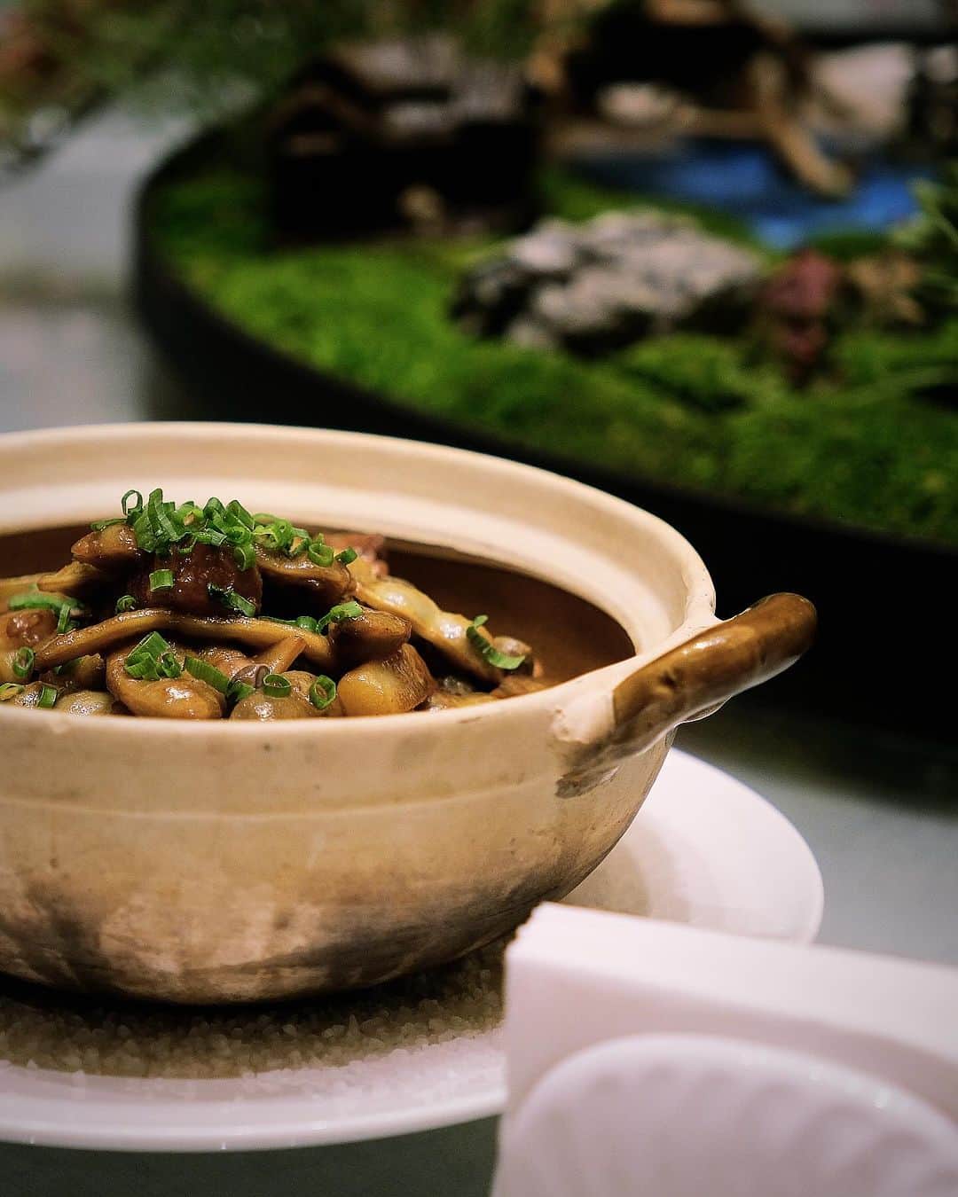 安部潤さんのインスタグラム写真 - (安部潤Instagram)「中華料理の美味しいとこに来ました。 探してください。」11月9日 12時01分 - jun_abe_jun_abe