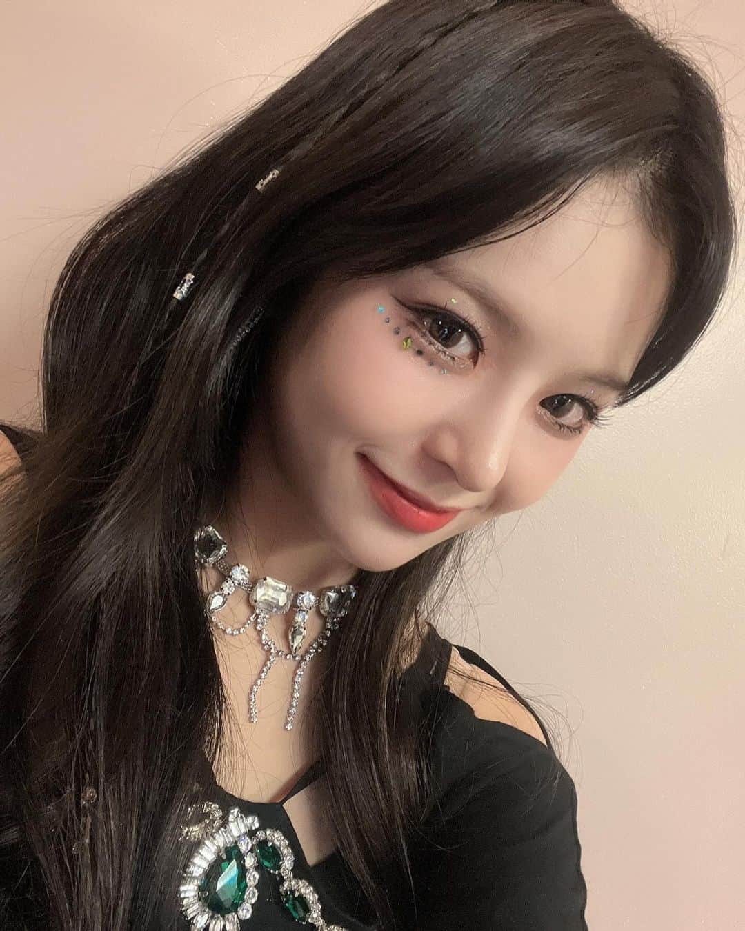 EVERGLOWのインスタグラム：「[📸Today EVERGLOW]  ‎23.11.08 #US_TOUR in Washington D.C.  오늘의 에버글로우💜  ‎⁦‪#EVERGLOW‬⁩ ⁦‪#에버글로우‬⁩ ‎⁦‪#이유‬⁩ ⁦‪#시현‬⁩ ⁦‪#미아‬⁩ ⁦‪#온다‬⁩ ⁦‪#아샤‬⁩ ⁦‪#이런‬⁩ #ALL_MY_GIRLS_IN_US」