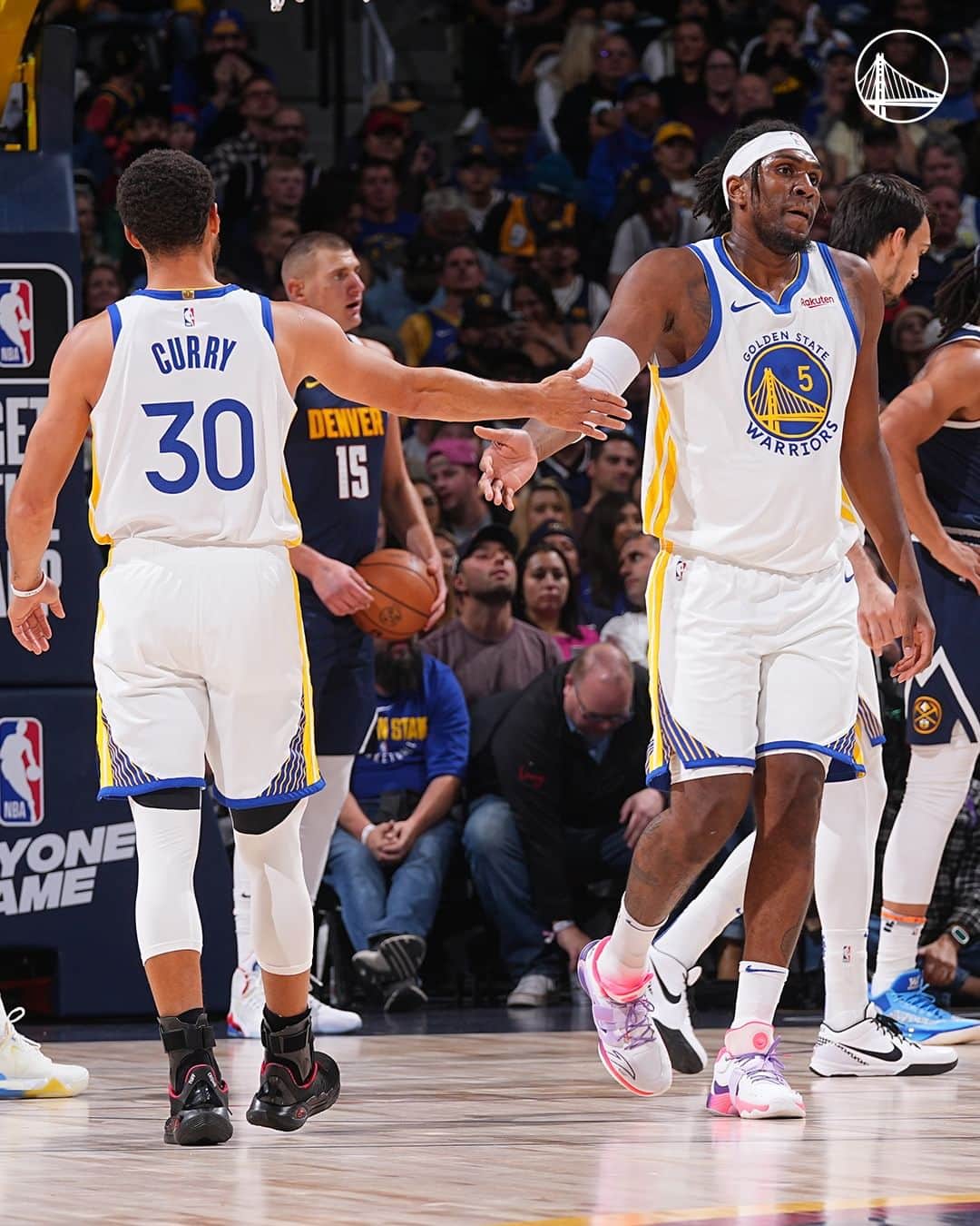 ゴールデンステート・ウォリアーズのインスタグラム：「Make that 1,000 career regular-season buckets for @looney 💪  Many more to come.」