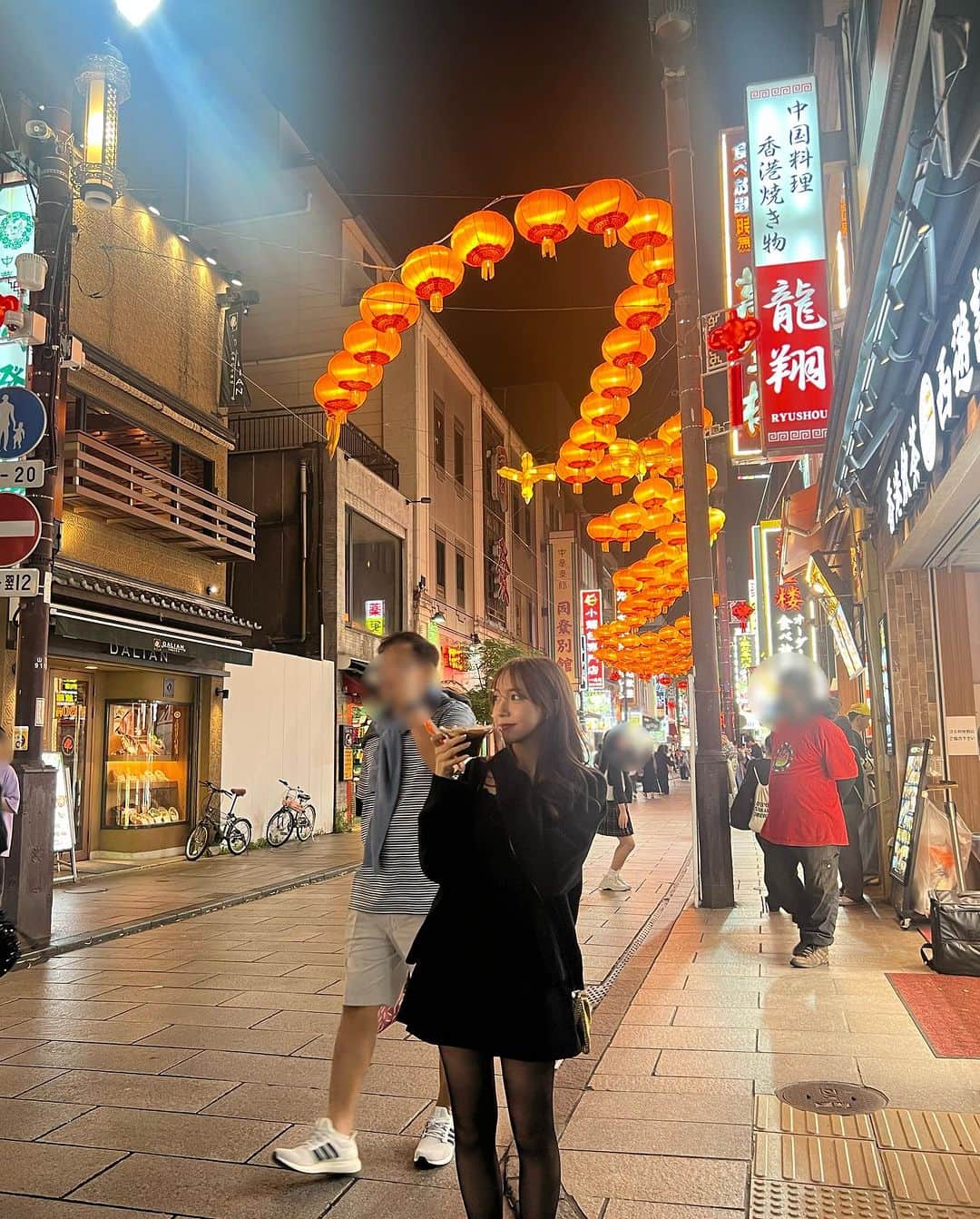 前田イブさんのインスタグラム写真 - (前田イブInstagram)「横浜大満喫🫶🏻🇨🇳 あざとく生きるとしわあせになる(？」11月9日 13時16分 - _eve1209