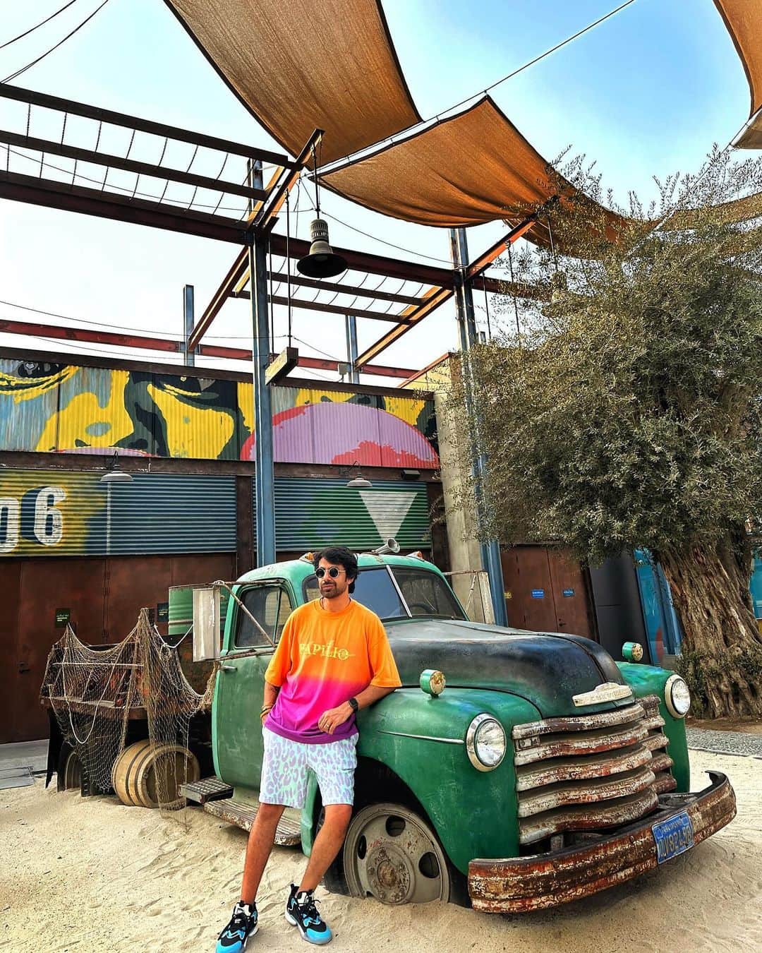 Praveen Bhatさんのインスタグラム写真 - (Praveen BhatInstagram)「I am my own source of inspiration. 🚀 what about you ? Who is ur inspiration?? . . ❤️ @praveenbhat  Trip planned by @gomhmtravelscom  Shades @hamiltano_winston  . .  #selfdriven #praveenbhat」11月9日 13時39分 - praveenbhat