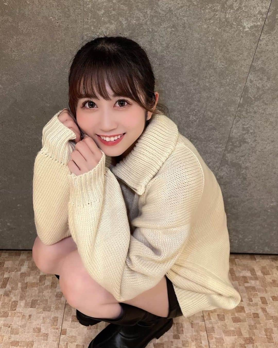 有川結女さんのインスタグラム写真 - (有川結女Instagram)「私服投稿⑅୨୧⑅* 新しいニット着たよ🐻💓ロングブーツと合わせてみた💭  #fashion #fashionstyle #fashionista #code #kastane #heather #秋服 #冬服#秋コーデ コーデ #冬コーデ #ブルベ #骨格ストレート #ヘアモデル #ヘアスタイル #ボブ #ショートヘア #ポニーテール #ヘアカラー #ベージュカラー」11月9日 13時55分 - yume_arikawa0804