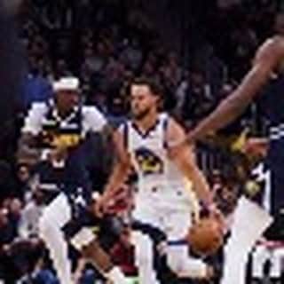 ゴールデンステート・ウォリアーズのインスタグラム：「Stephen ➡️ Loon ➡️ JK ⚡️」
