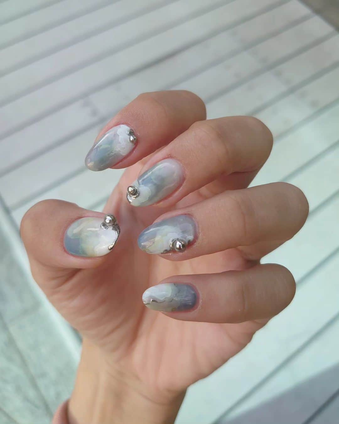 小野木里奈さんのインスタグラム写真 - (小野木里奈Instagram)「_ @fanfan_colorsnail @colorsnail.official I miss these nails...😭💅」11月9日 14時43分 - rina_onogi
