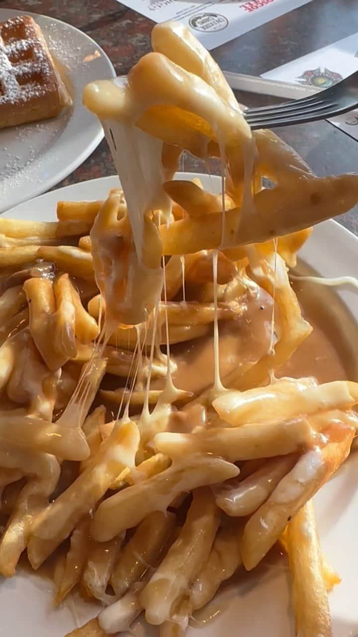 デイビット・チャンのインスタグラム：「disco fries」