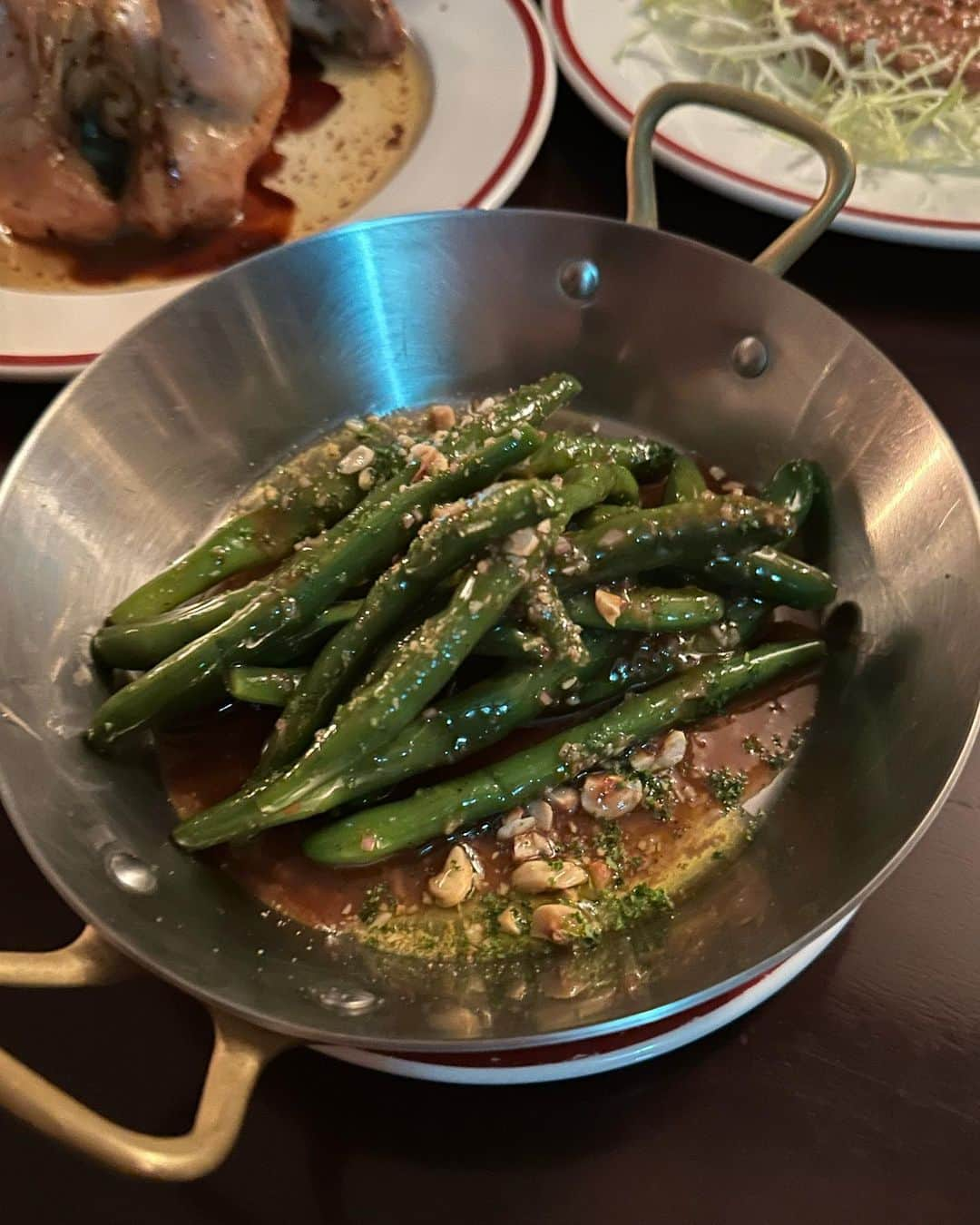 ク・チヨンさんのインスタグラム写真 - (ク・チヨンInstagram)「@restaurant.dexter 너무 맛났던 음식들과 와인 #happiness  레스토랑 추천 항상감솨 멋진동생 @dinewithhan  @hj.leeyang @ejoo.kim 함께한 친구님들 감사감사 🤍 마지막에 디저트로 먹었던 따끈따끈 마들렌 쵝오 #청담레스토랑추천 #이탈리안레스토랑추천」11月9日 16時08分 - jiyeoncook