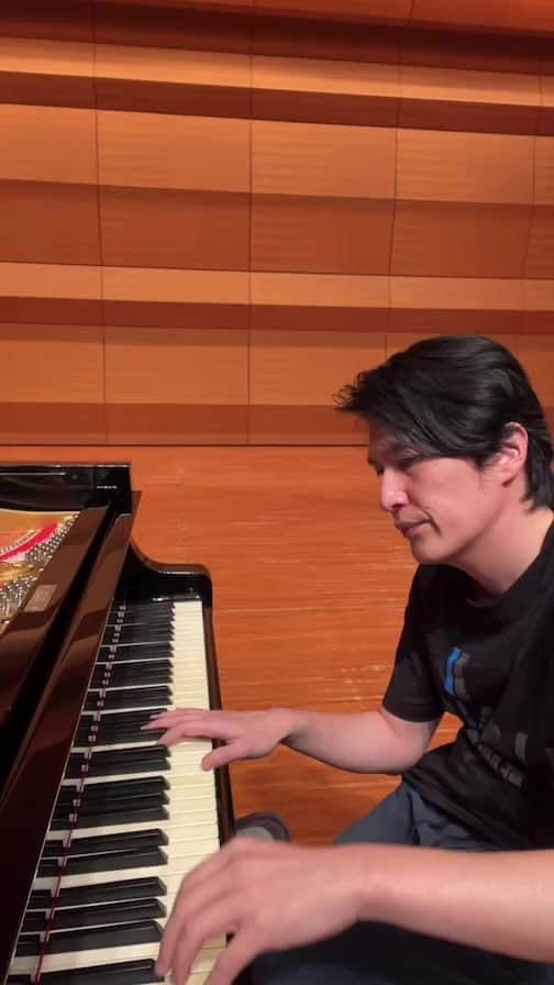 清塚信也のインスタグラム：「福岡　小倉　リハスタLIVE #piano」