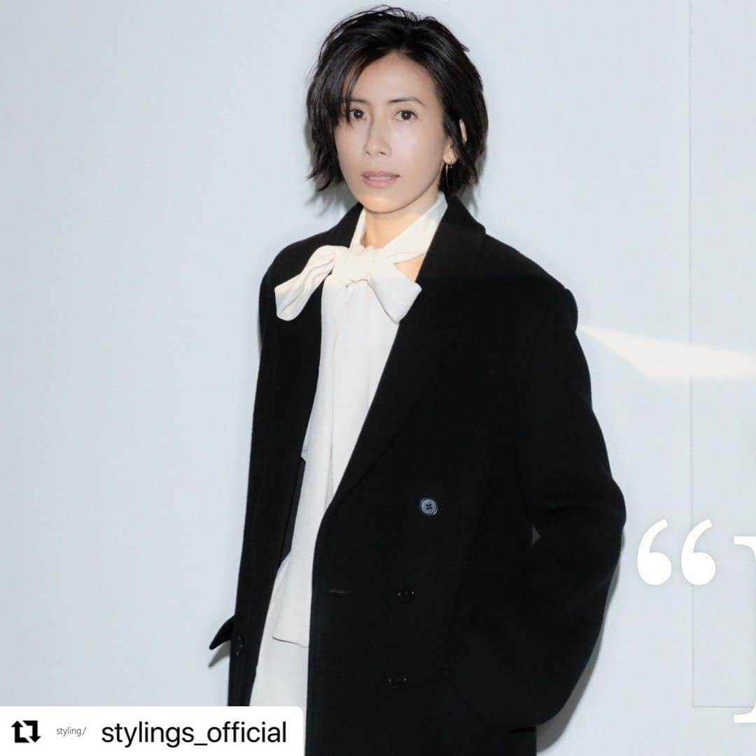 長谷川理恵さんのインスタグラム写真 - (長谷川理恵Instagram)「#Repost @stylings_official with @use.repost ・・・  コート特集のモデルをやらせていただきました💫 スタイリスト白幡啓さんとの初仕事でした🫶 _ "It Coat" マニッシュにも　エレガントにも 冬をたのしむイットコート  羽織るだけでさまになるシルエット、 一目見てわかる上質なテクスチャー。 今季のアウターはstyling/らしい遊び心や デザイン性が詰まった、心華やぐラインナップ。 着る人を美しく引き立たてる注目のコートを、 長谷川理恵さんが優雅に、アクティブに着回します。  official online storeにて全LOOK公開中。  STAFF PHOTOGRAPHER / YUYA SHIMAHARA(UM) @shiman_  HAIR / TAKU(VOW-VOW) @t.cutters.v_v  MAKE-UP / COCO(SEKIKAWA OFFICE) @coco_ikuko MODEL / RIE HASEGAWA @rie_hasegawa  BRAND DIRECTION & STYLING / KEI SHIRAHATA(LOVABLE) @1030kei   JEWELRY COOPERATION Hirotaka  https://store.hiro-taka.com/ @hirotakajewelry」11月9日 17時23分 - rie_hasegawa