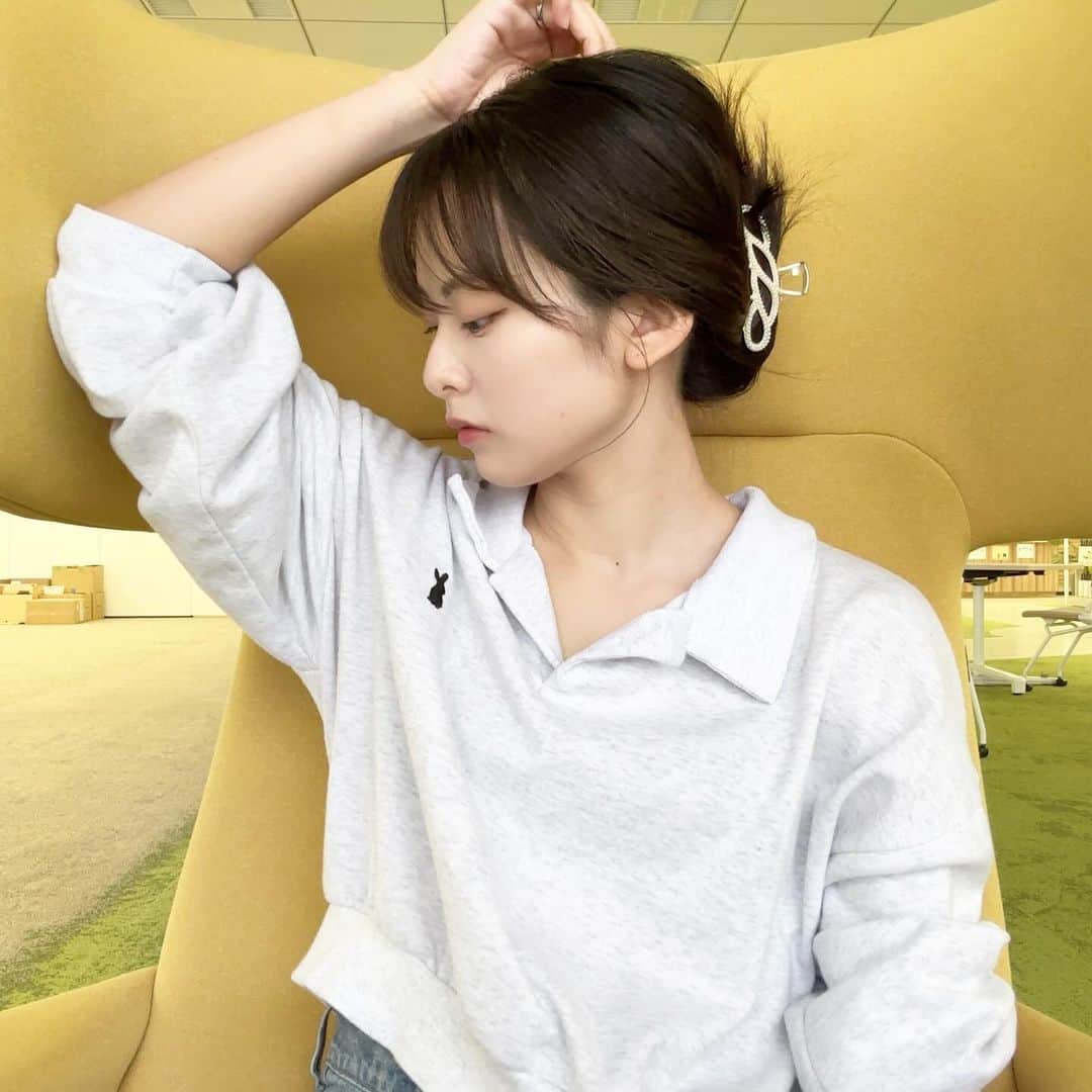 酒井蘭のインスタグラム：「#テキトー髪 ハマってます」
