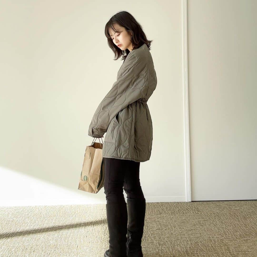 酒井蘭さんのインスタグラム写真 - (酒井蘭Instagram)「#PR  jacket @geera__official  品番207975 denim @uniqlo_with  boots @gu_for_all_  ----------------- ポケット大きいの優勝🏆  #GeeRA #geera_ootd #ジーラ #ZoZO #zozotown #zozoweek #ZOZO購入品 #プチプラコーデ #プチプラファッション」11月10日 17時00分 - ransakai0313