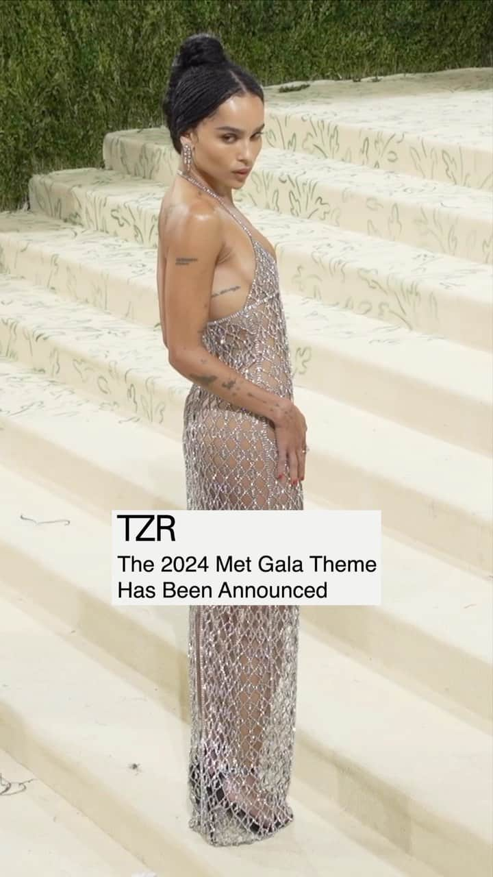 The Zoe Reportのインスタグラム：「The title of the 2024 #MetGala exhibit is… (drumroll please) “Sleeping Beauties: Reawakening Fashion.” The Metropolitan Museum of Art’s showcase will feature 250 rare pieces from the Costume Institute’s private collection that span over 400 years of fashion history — think designers like Schiaparelli, Dior, Givenchy, and Stella McCartney. Tap the link in bio for a full breakdown of the theme.   🎥: Getty」