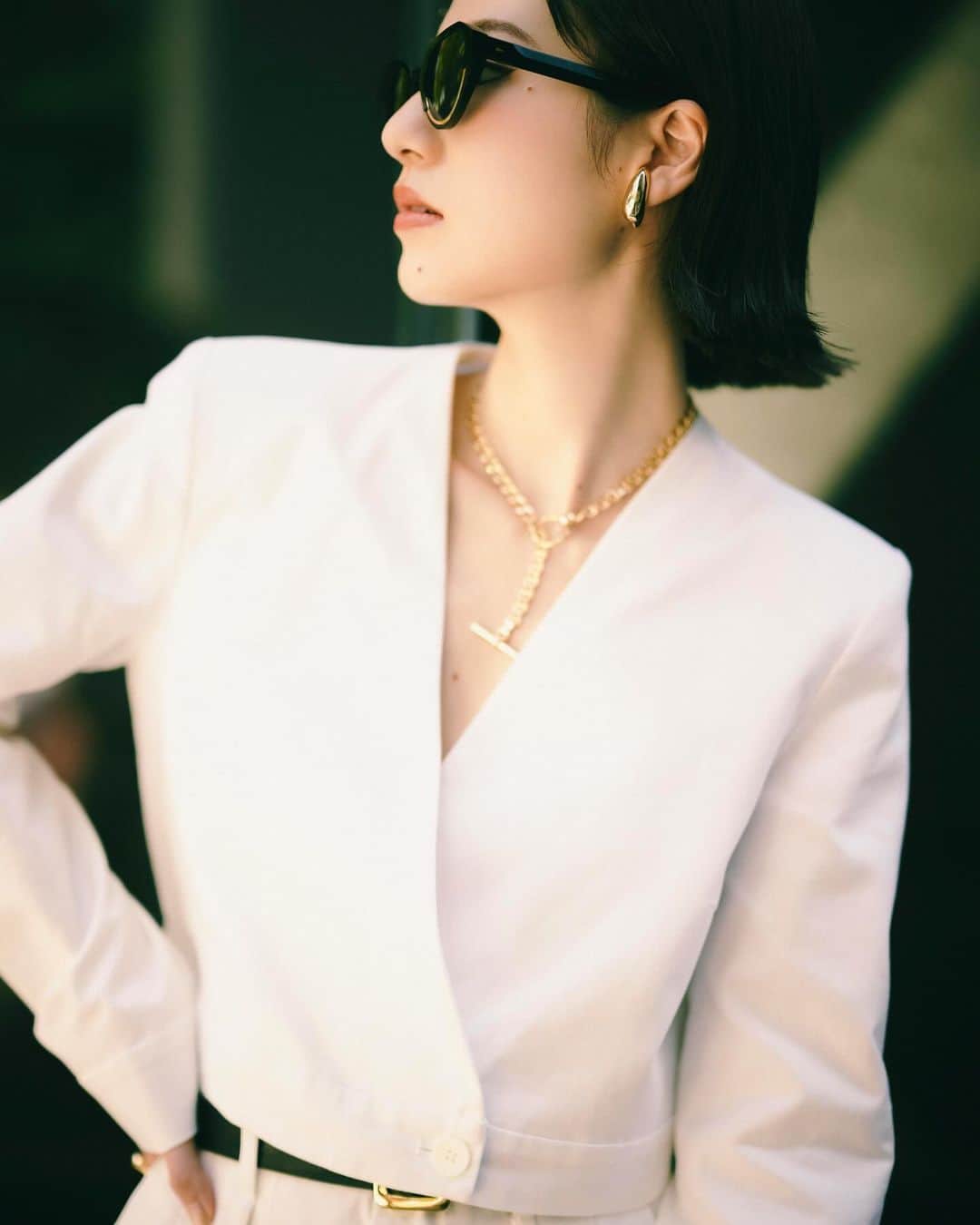 糸原美波さんのインスタグラム写真 - (糸原美波Instagram)「🕶️🤏🏻  3パターンあるよ。 3つともヘアメイクも衣装もタイプだった ︎❤︎  #ショートヘア #ショート #ボブ #ミニボブ #サングラス」11月9日 19時29分 - minami_itohara