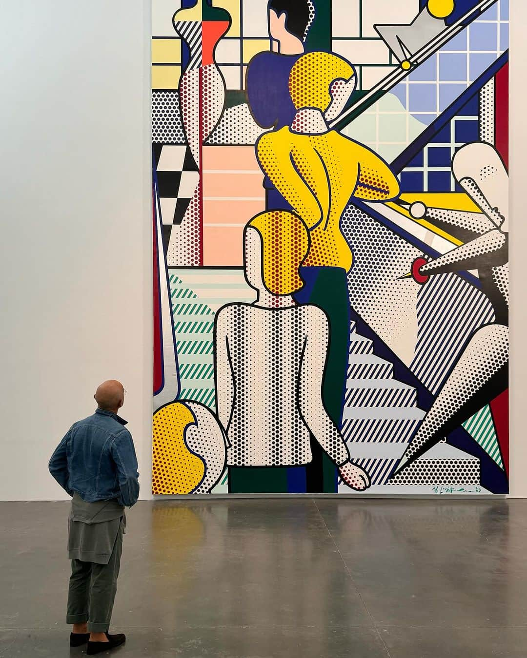 ピエール アルディのインスタグラム：「The Bauhaus and Roy Lichenstein all in one. Iconic. #SeenByPH」