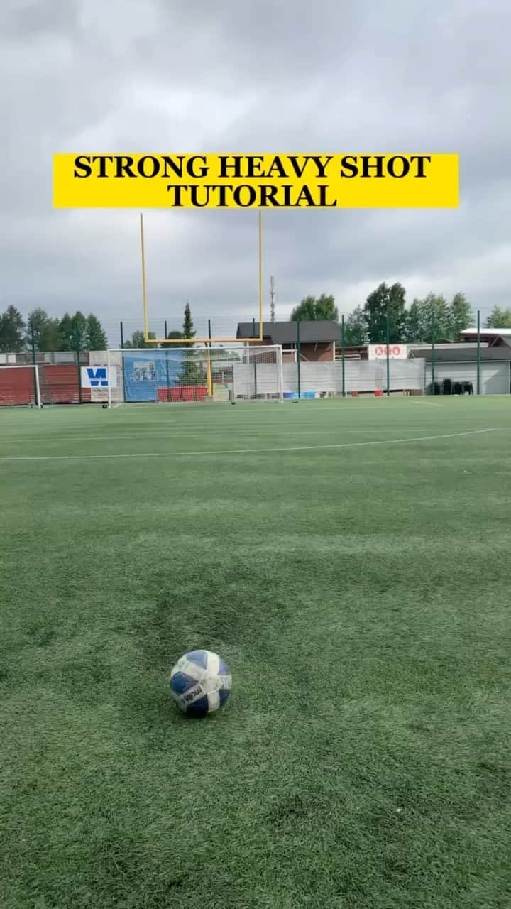 阿部豊のインスタグラム：「Get this skill👀⚽️#soccer #football #futebol #futbol #tutorial #soccerdrills #footballskills #サッカー」