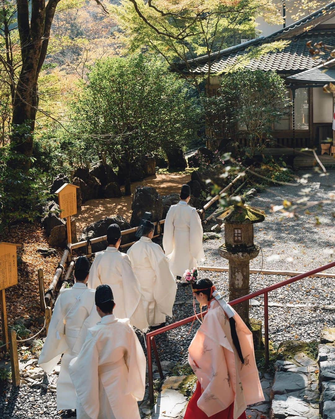 貴船神社さんのインスタグラム写真 - (貴船神社Instagram)「明治祭  明治天皇の誕生日である11月3日に行われるのが明治祭です。明治祭では明治天皇の偉業を讃えるとともに、皇室の弥栄と国家の繁栄を祈願します。」11月9日 20時38分 - kifunejinja