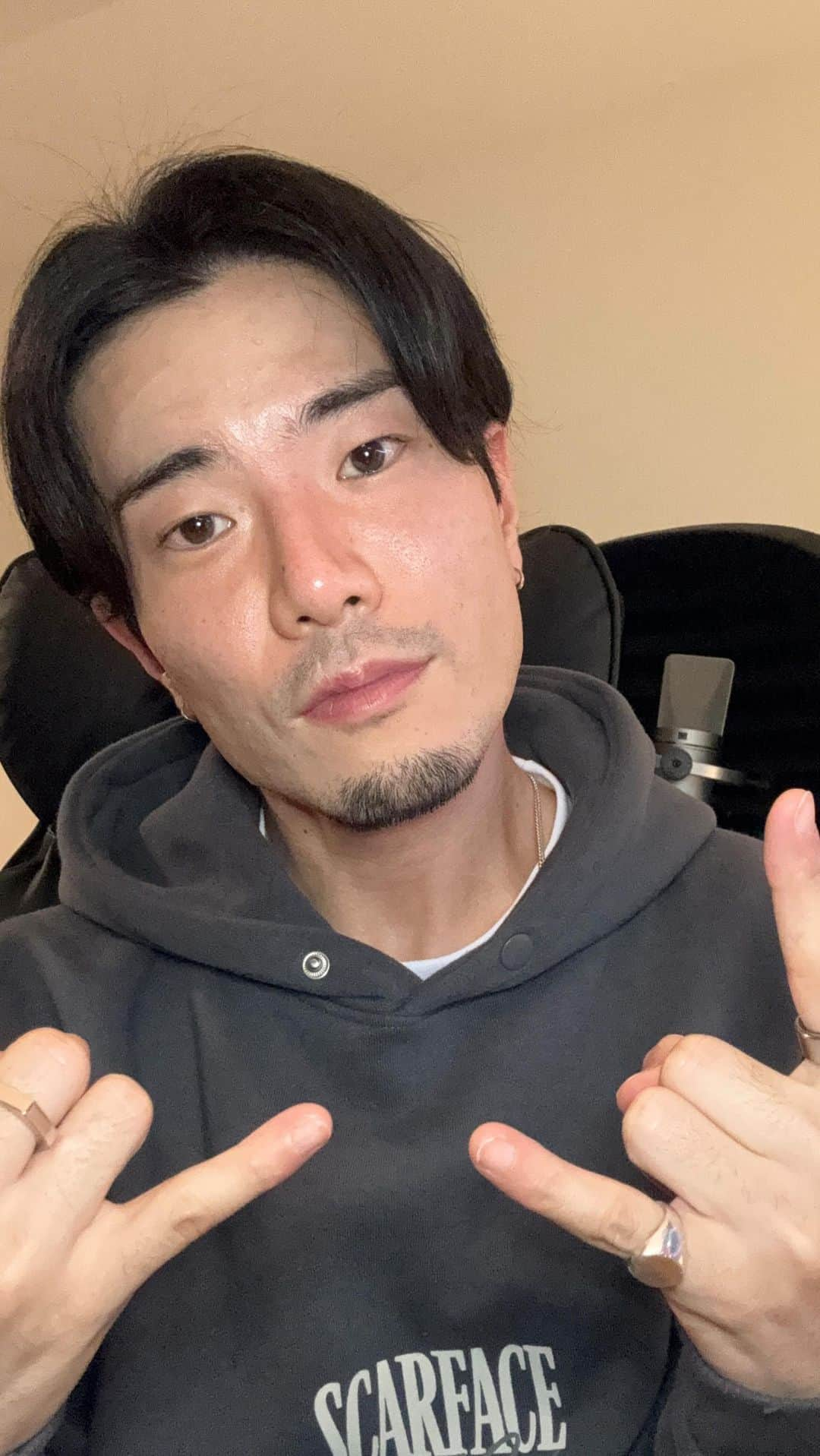 GASHIMA のインスタグラム：「WHITE JAM 37ヶ所ツアー Q&A インスタライブ🤝」