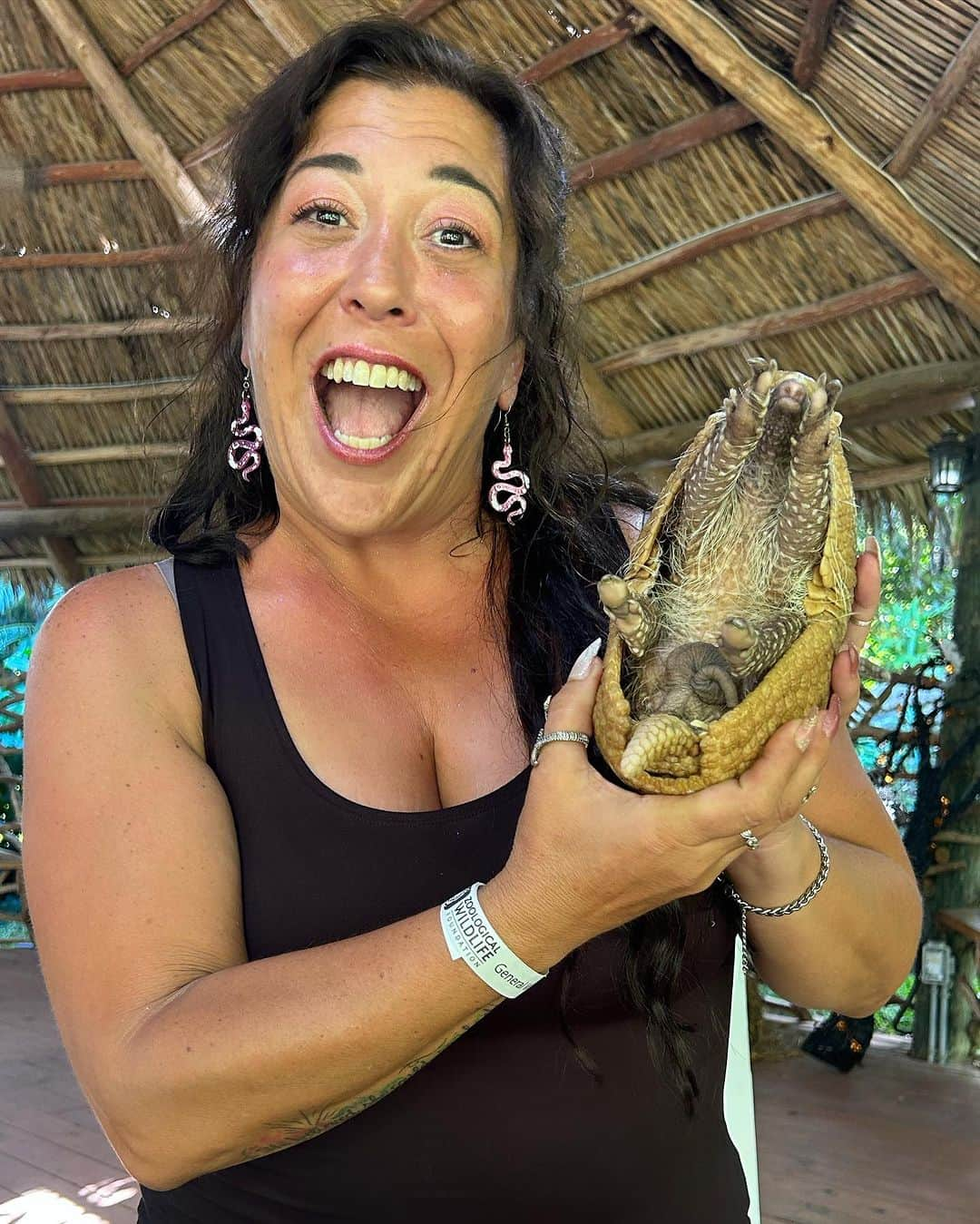 Zoological Wildlife Foundationさんのインスタグラム写真 - (Zoological Wildlife FoundationInstagram)「The Maestro, Ray (@the_cobraman) and I had a lovely day visiting friends and their amazing animals.   Thank you so much, Mario & Vanessa (@mariowildlife & @vanessa.castellanos_ ) for sharing your critters with us. 🫶🏼🫶🏼🫶🏼  Love you and what you do for these amazing animals.   ♥️♥️♥️  Please consider donating to this wonderful organization: @zwfmiami   @zwfmiami  @mariowildlife  @vanessa.castellanos_   #exotics #animals #zoo #conservation #wildlife」11月9日 20時48分 - zwfmiami