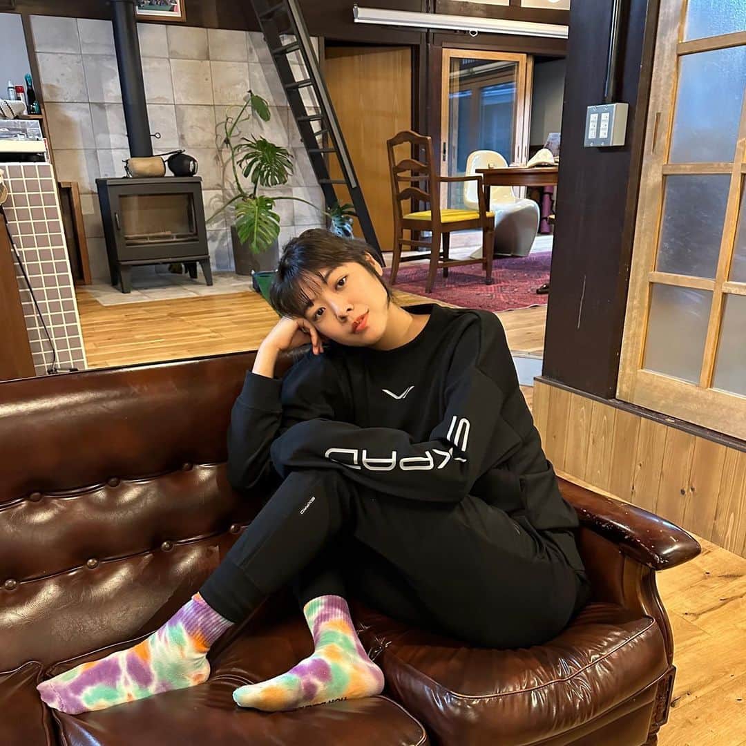 Asano Minamiさんのインスタグラム写真 - (Asano MinamiInstagram)「疲れた日に絶対着たい！！ @sixpad_official のリカバリーウェアは、 一般医療機器なだけあって着たら筋肉のコリが緩和されて疲労回復効果を実感してます！  農作業の後、これを着て過ごすと次の日疲労が回復しているのが嬉しい💘  #PR #SIXPAD  #RecoveryWear  #リカバリーウェア #疲労回復  #着るだけで疲労回復」11月9日 20時49分 - minami_asano