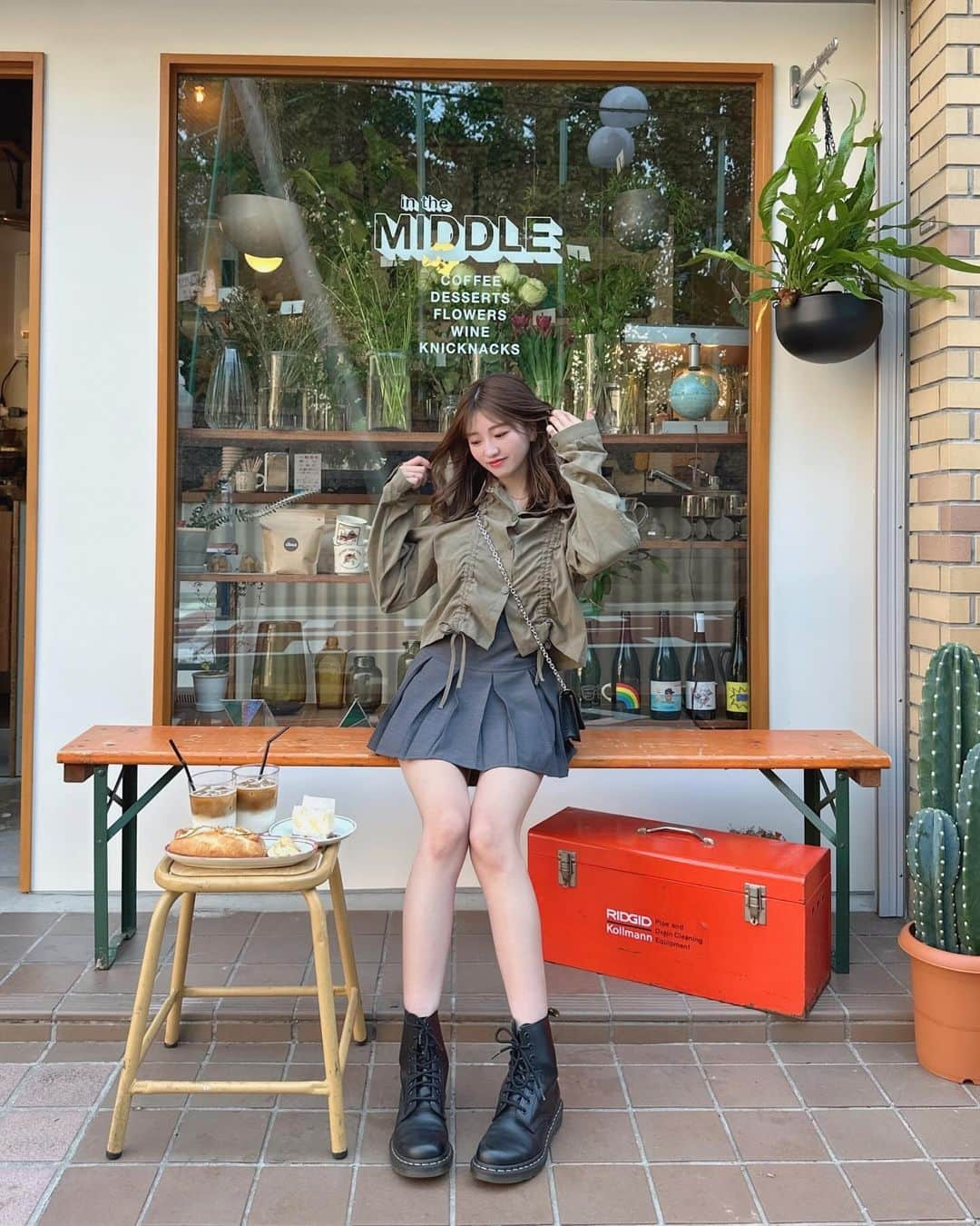 natsumiさんのインスタグラム写真 - (natsumiInstagram)「. 秋服🌱🤍🤍 ㅤㅤㅤㅤㅤㅤㅤㅤㅤㅤㅤㅤㅤ ㅤㅤㅤㅤㅤㅤㅤㅤㅤㅤㅤㅤㅤ ㅤㅤㅤㅤㅤㅤㅤㅤㅤㅤㅤㅤㅤ #ootd #code #shein購入品 #シーイン #秋服コーデ #カーキ」11月9日 20時53分 - iskw_ntm