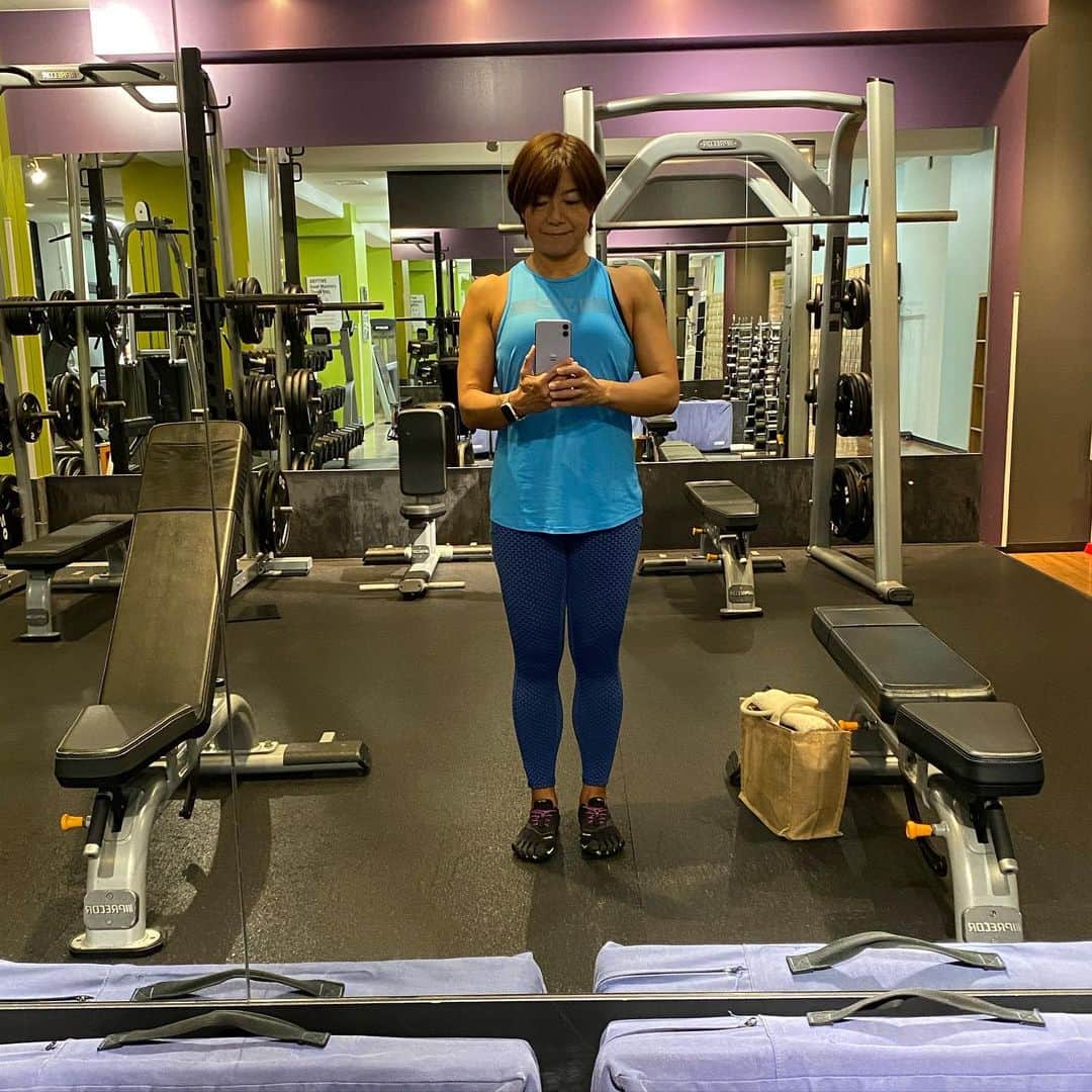 喜多村章子さんのインスタグラム写真 - (喜多村章子Instagram)「11月9日のトレーニングと食事です ・ 「顔打った！」 ・ 今日、コインパーキングで精算を終えて車に戻る時。 パーキングに設置してある看板に顔を強打😭 ・ アザにならなくて良かった😌 ・ 今日もありがとうございました！ ・ #fitness #workout #training #bodybilding #筋トレ #女子フィジーク #ボディビルディング」11月9日 20時59分 - nattsu.bm.72233