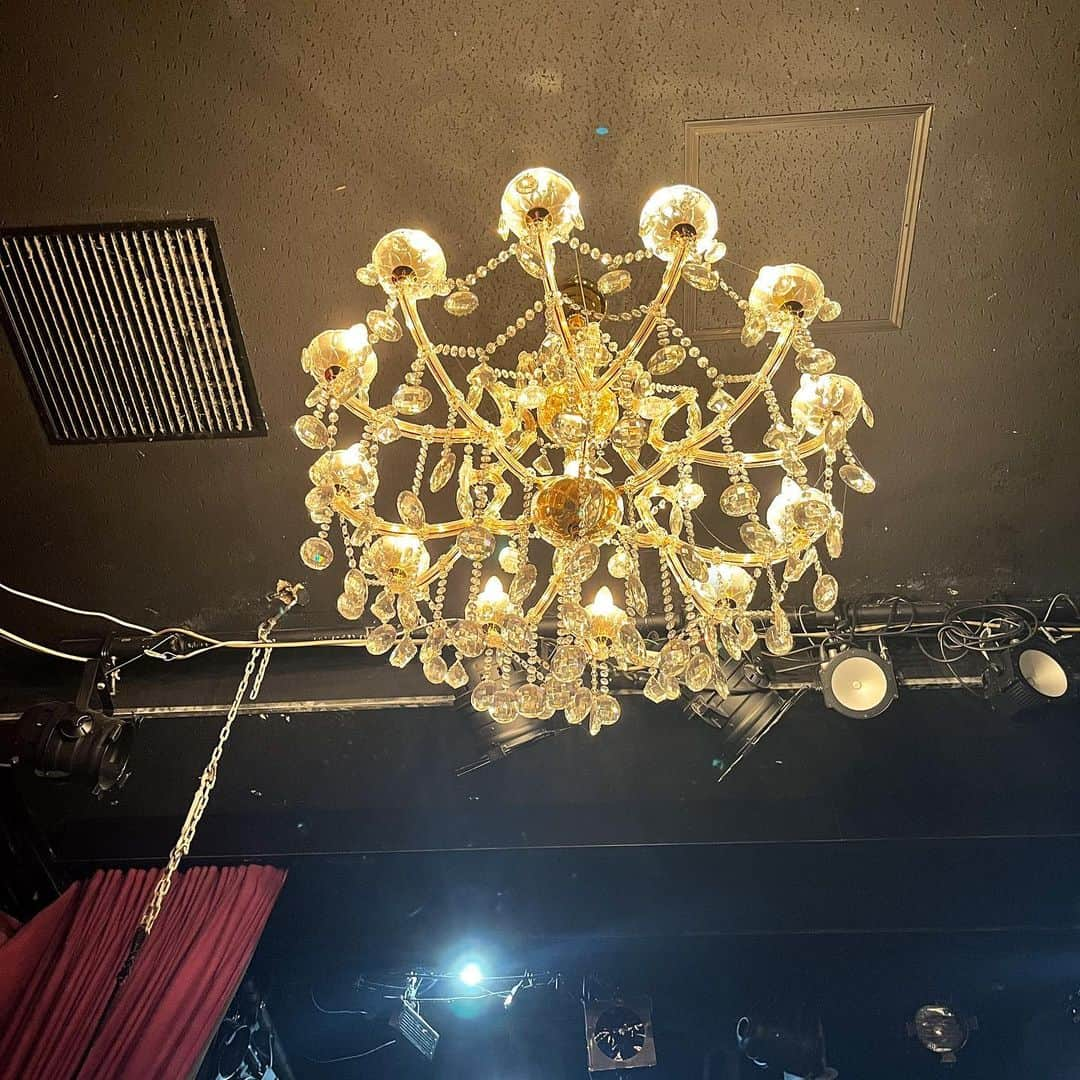 蒼山幸子さんのインスタグラム写真 - (蒼山幸子Instagram)「Esperツアー、初日大阪公演。 あっという間に終わっちゃって、早速さみしい。 来てくれた皆さまありがとー！ 明日は名古屋へ。」11月9日 21時13分 - sachiko_aoyama