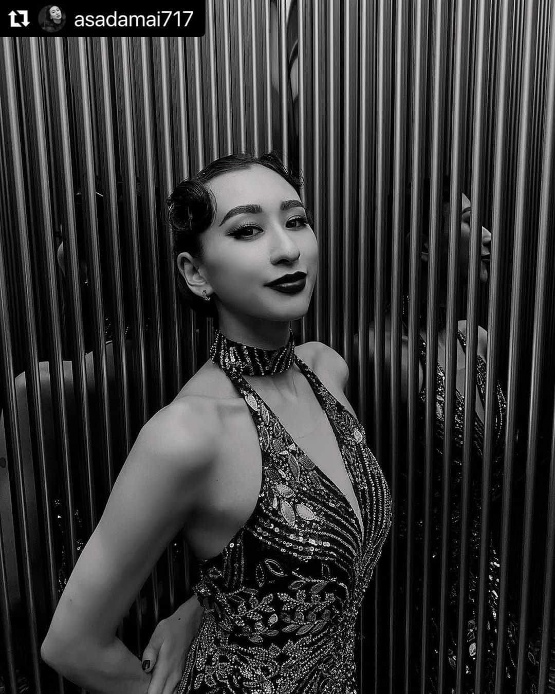山口りさのインスタグラム：「まいちゃん🖤  #Repost @asadamai717 with @use.repost ・・・ 🖤 ⁡ 𝑈𝑛 𝑡𝑖𝑒𝑚𝑝𝑜 𝑚𝑎𝑟𝑎𝑣𝑖𝑙𝑙𝑜𝑠𝑜. 素晴らしい時間. ⁡ 𝑇𝑒𝑛𝑔𝑜 𝑚𝑢𝑐ℎ𝑎 𝑔𝑟𝑎𝑡𝑖𝑡𝑢𝑑. 感謝の気持ちで溢れています. ⁡ 『𝐺𝑅𝐴𝑁 𝑇𝐴𝑁𝐺𝑂 2023』 𝑁𝑎𝑡𝑠𝑢𝑘𝑖 𝑀𝑖𝑧𝑢 30 𝐴ñ𝑜𝑠 𝐴𝑛𝑖𝑣𝑒𝑟𝑠𝑎𝑟𝑖𝑜  🖤 @hairmakeupbylisayamaguchi」