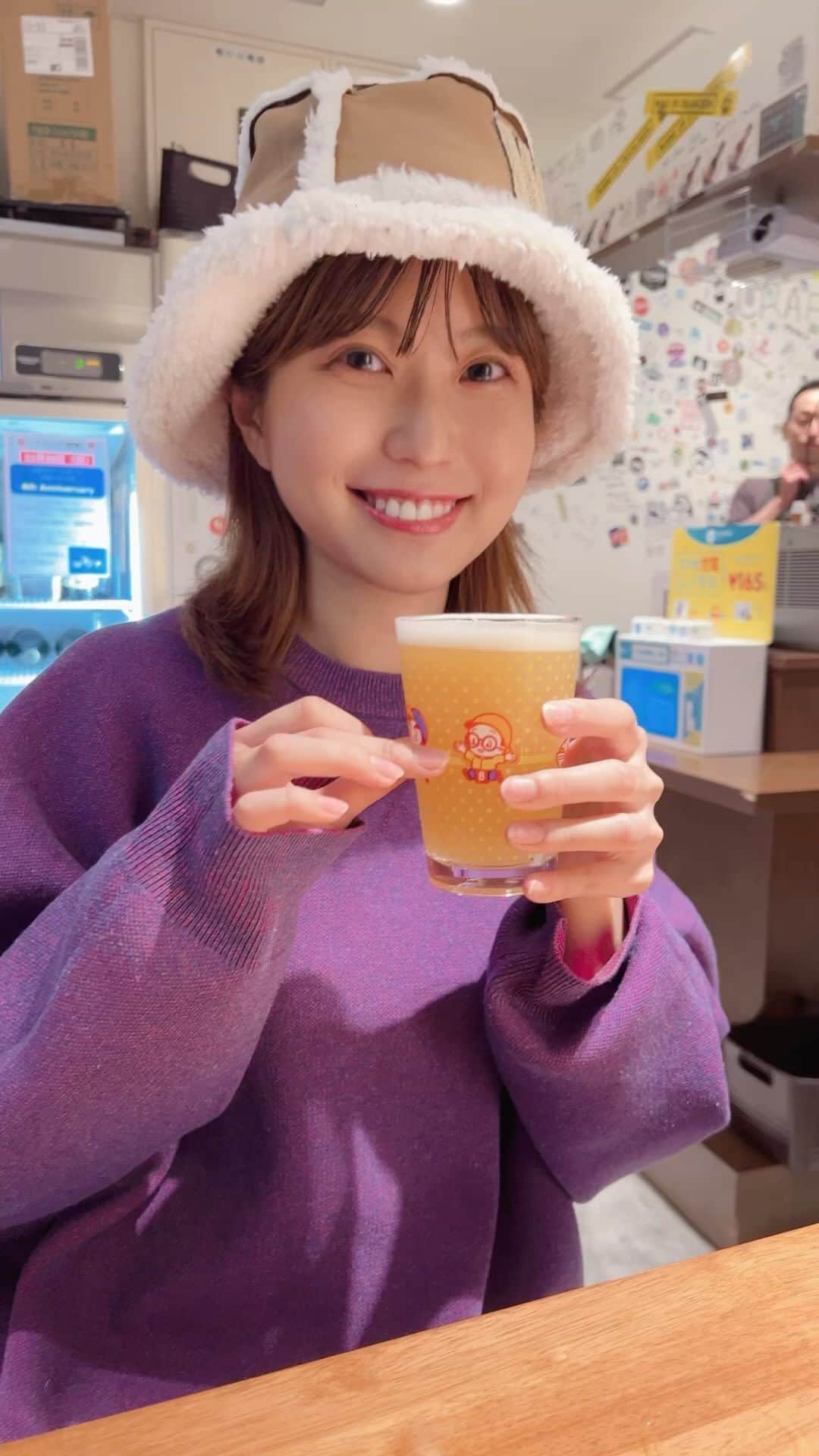 天野麻菜のインスタグラム：「ビール女子。3656」