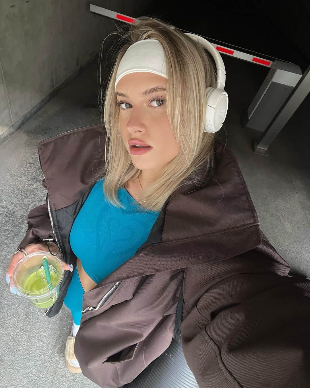 LOCAL HEROESのインスタグラム：「pilates girlies🧘🏼‍♀️🍵 / Sporty Set LH x 4F Collection」