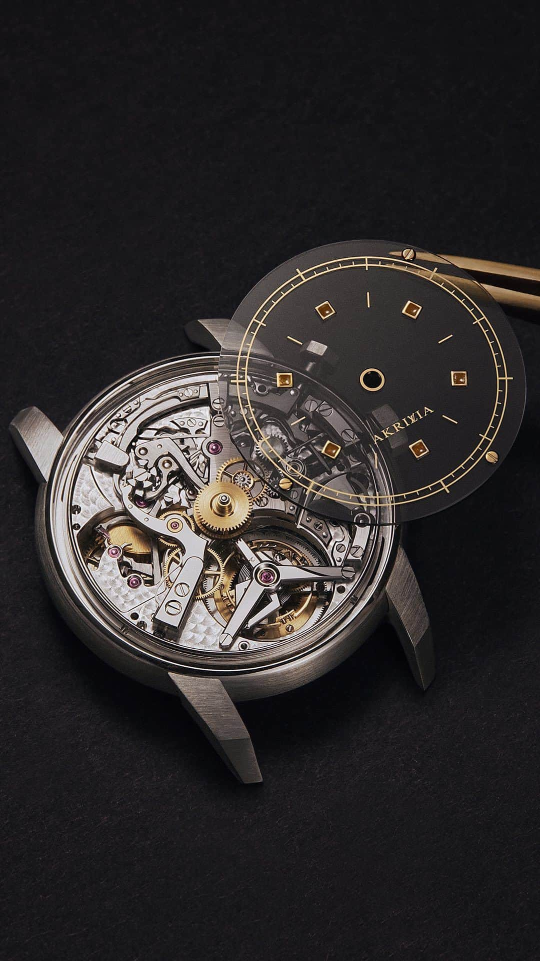 ルイ・ヴィトンのインスタグラム：「Louis Vuitton x AKRIVIA. In a display of the shared craftsmanship embodied by Louis Vuitton and Atelier Akrivia, the LVRR-01 watch pushes the boundaries of contemporary watchmaking by unveiling a precision chronometer, equipped with a tourbillon regulator indicating the current time. Discover the exclusive creation via link in bio.   #Akrivia #RexhepRexhepi #LVHighWatchmaking #LaFabriqueDuTemps #LouisVuitton」