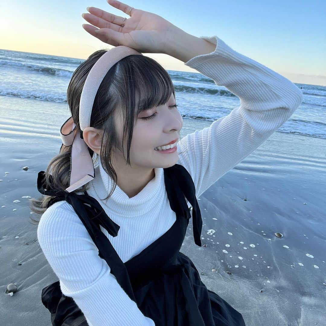 草場愛のインスタグラム：「🏝️💕」