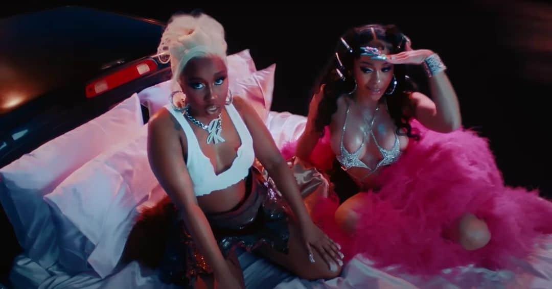 MTVさんのインスタグラム写真 - (MTVInstagram)「My favorite kind of #WomenInRap project is when my faves come together for a joint slay – and there's been a lot to love lately 🤝  1️⃣ @icespice & @nickiminaj - “Princess Diana” 2️⃣ @sexyyred & @sukihanagoat - “Hood Rats” 3️⃣ @imbabytate & @saweetie - “Hey, Mickey!” 4️⃣ @glorillapimp, @glittergirlgloss, & @slimeroni901 (feat. @kcarbon__, @only1aleza, @taykeith) - “Wrong One” 5️⃣ @shenseea (feat. @lola.brooke) - “Beama” 6️⃣ @iamicandy_ (feat. @flomillishit) - “Big Mad” 7️⃣ @_conniediiamond & @imkentheman – “Move” (Remix) 8️⃣ @mellobuckzz (feat. @latto777) - “Boom, Pt. 2” 9️⃣ @ladylondon & @dreezy - “Yea Yea” 🔟 @iamcardib & @theestallion - “Bongos”」11月9日 22時23分 - mtv