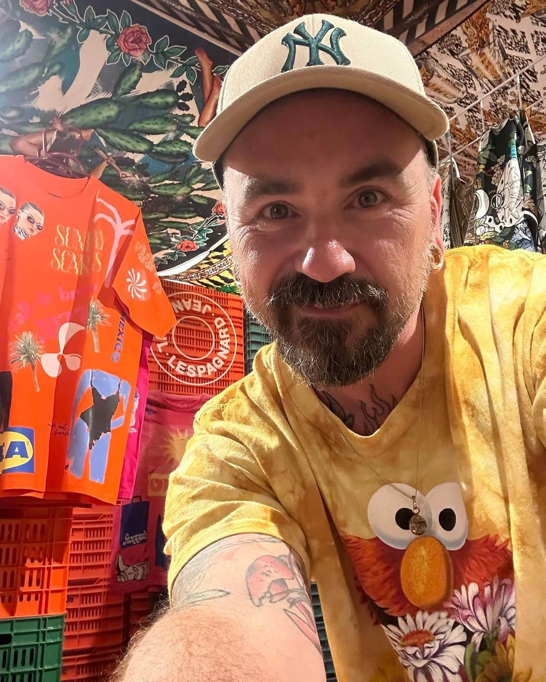 ジャンポールレスパナールさんのインスタグラム写真 - (ジャンポールレスパナールInstagram)「. As part of his nomadic journey, Belgian designer Jean-Paul Lespagnard is making a stop in Mexico City to present an exclusive installation/pop-up at @sophiesimonedesigns gallery. For ten days, you're invited to discover a unique selection of fashion, accessories, and decor items.   Lespagnard's recent travels have taken him to Hydra, Greece, and Istanbul, Turkey, and he even transformed the interior of a suite at @thehotel.brussels to showcase his latest creations.   Now, he's unpacking his trunks in Mexico City and introduce  a collection of scarves, fashion, accessories, and decor items that reflect his international influences and a deep appreciation for Mexican culture.  Every corner of the space will be adorned with everyday materials reminiscent of street vendors, including the iconic "Colima" orange boxes and elements that pay homage to his Belgian roots. The ceiling itself is a masterpiece, a tapestry of interconnected scarves with prints inspired by his experiences in Mexico. The lighting will create a colorful, diffuse glow, reminiscent of stained glass. Projection plays an informative role, bringing Lespagnard's travels, work, and research to life through a unique blend of visuals, creating a dynamic canvas that engages the audience in a multidimensional experience.   This presentation will also introduce a new fashion collaboration with Mexico City native designer Txá Barrera.  Special thanks to Victoire de Montremy, Lea Capisano, German Paley and An Beltran for their assistance, production, and conceptualisation of this project.  Practical informations :  Address : Sophie Simone Design, Calle Lucerna 59, Mexico City, Mexico  Exhibition/Sale: From November 6th to November 16th  Opening Hours: Monday and Tuesday: 11 AM - 6 PM Wednesday to Sunday: 11 AM - 7 PM  Special Public Event with Designers: November 9th, from 6 PM to 10 PM  Contact for Media Inquiries: Andrée at andree@lagency.be Whatsapp: +32 476 91 57 45」11月9日 22時30分 - jeanpaullespagnard