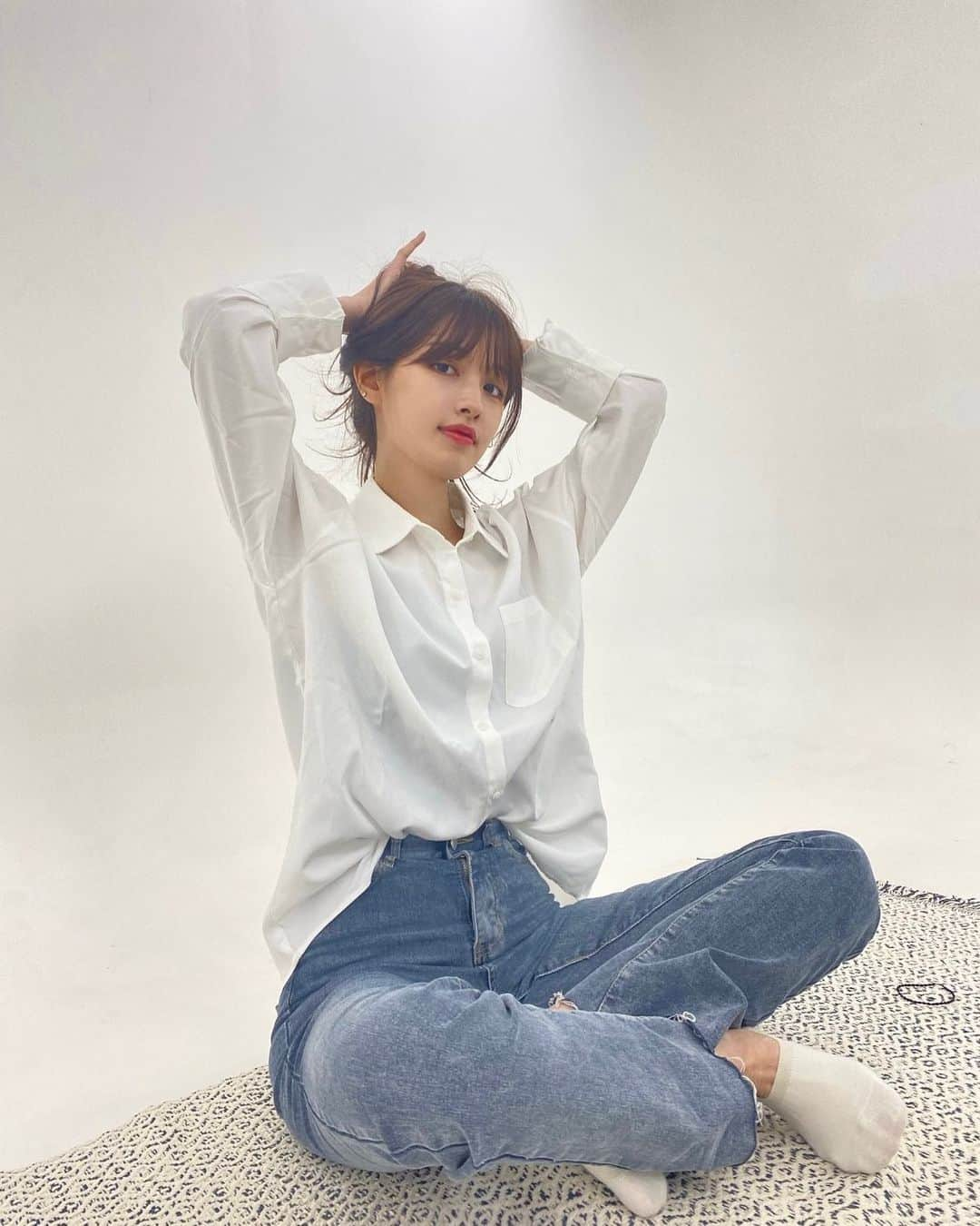 オ・スンヒさんのインスタグラム写真 - (オ・スンヒInstagram)「(ง ͡° ͜ʖ ͡°)ง」11月9日 22時34分 - ohseunghee_official_