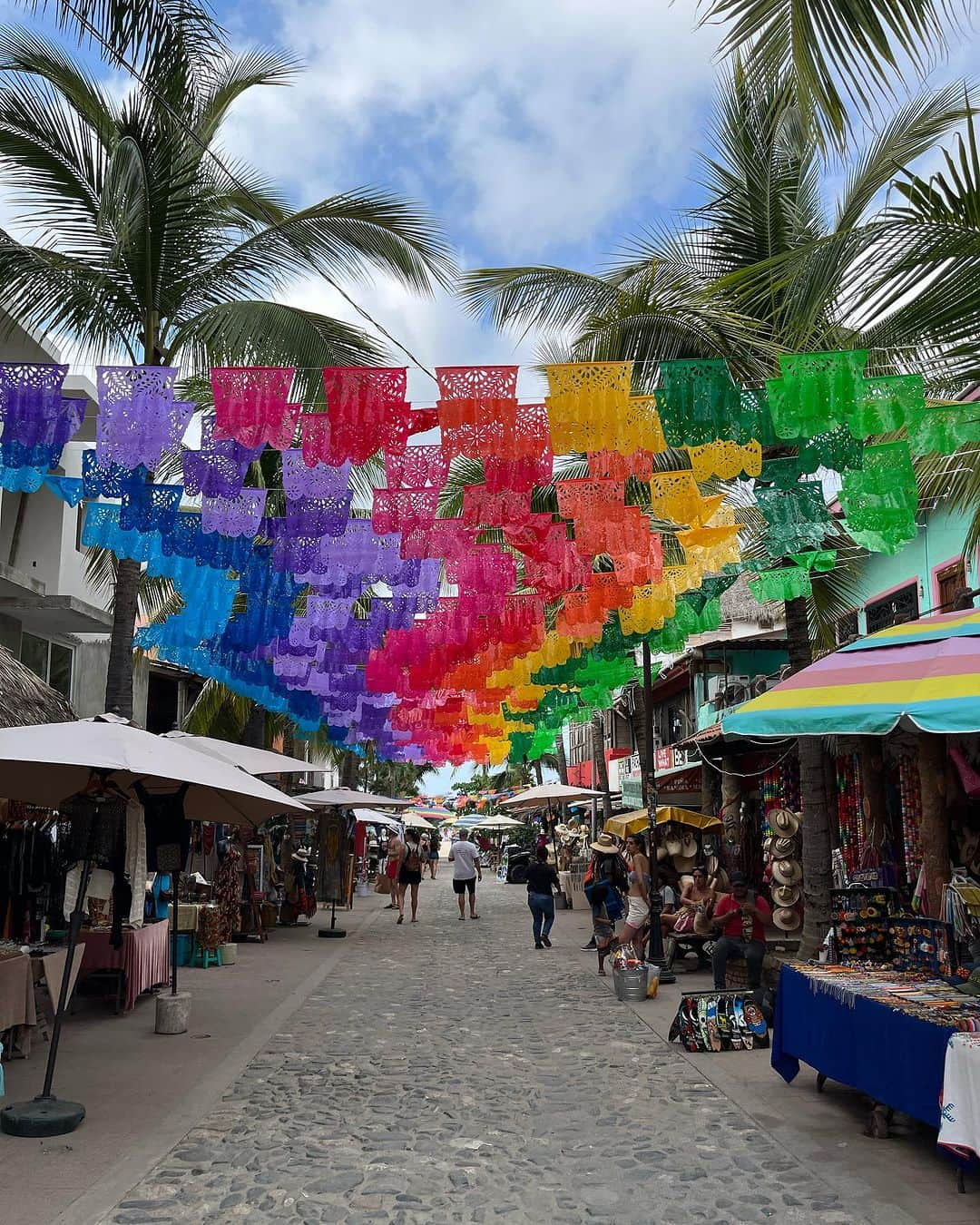 アンディー・トレスさんのインスタグラム写真 - (アンディー・トレスInstagram)「Sayulita 🌊 . . . #mexico #beach #sayulita #nayarit #holiday」11月9日 22時36分 - stylescrapbook