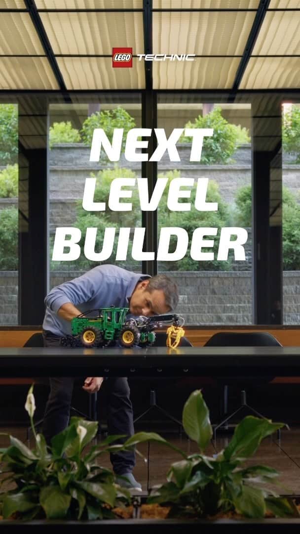 LEGOのインスタグラム：「Has building with LEGO Technic made you a NEXT LEVEL builder? 😎   #LEGO #LEGOTechnic #JohnDeere」