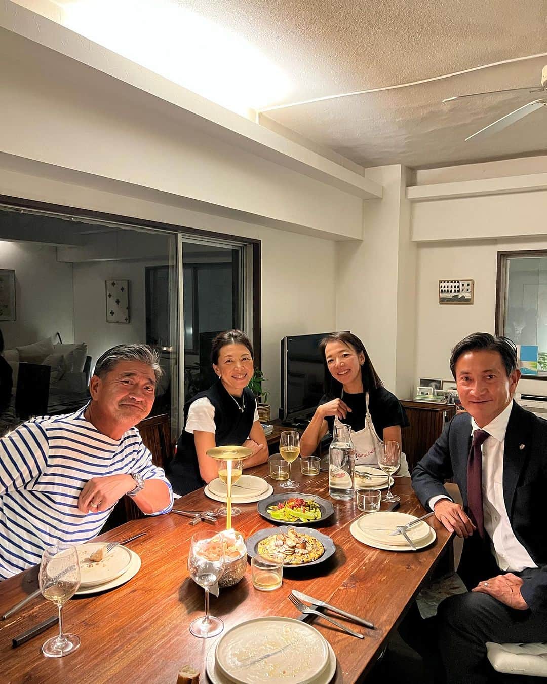 遠山正道さんのインスタグラム写真 - (遠山正道Instagram)「交野家に松山夫妻と押しかけアッコのプロのイタリアンがマジで美味すぎた！素晴らしい。。 ありがとう。。」11月9日 23時55分 - masatoyama