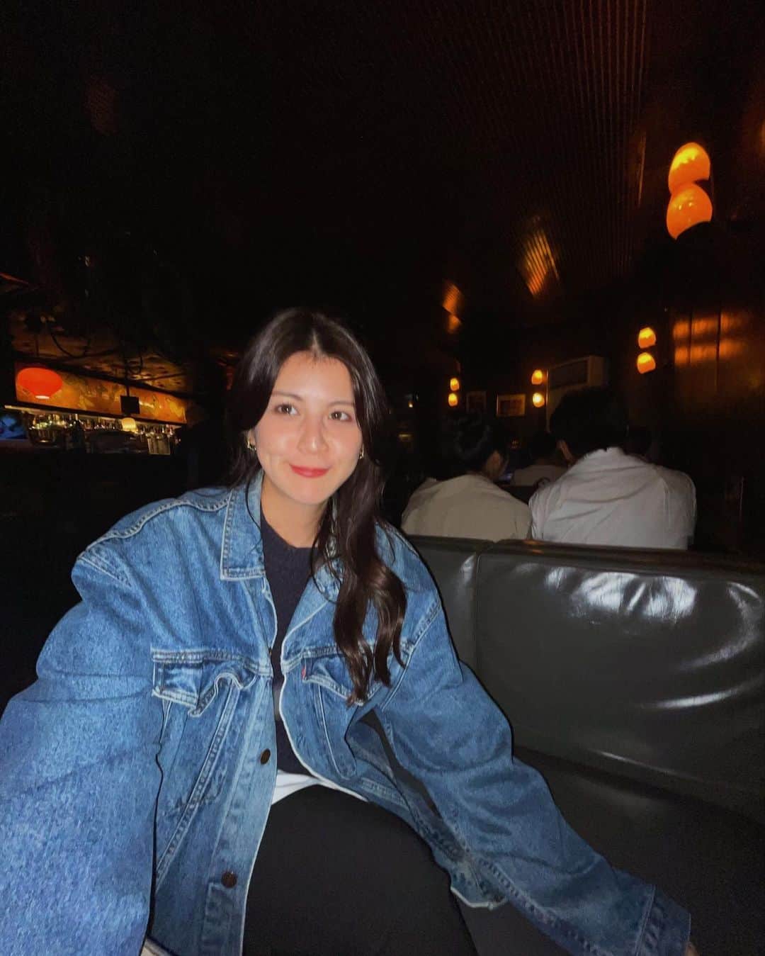 九里聖莉奈のインスタグラム：「. ⁡ sick bar 🎵🍸 ⁡ #kuriseri #横浜 #横浜バー #レコードバー  ⁡⁡」