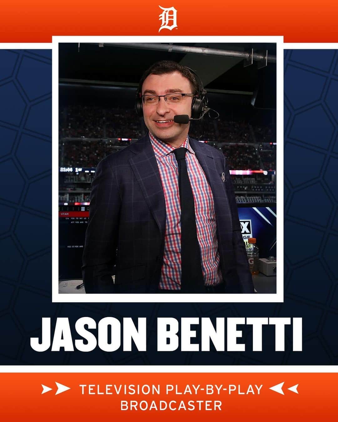 デトロイト・タイガースのインスタグラム：「One of the top voices in sports is coming to the 313!  Renowned broadcaster @truejasonbenetti has inked a multi-year contract to be our television play-by-play announcer.」