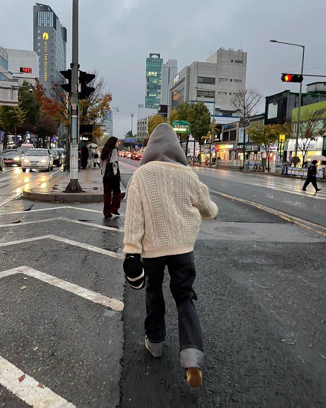 ソ・ジュヨンのインスタグラム：「식물 사랑 곧 4년차 💚」