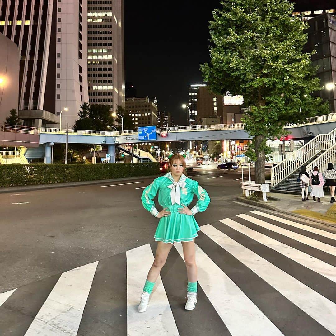 オランピアルタンさんのインスタグラム写真 - (オランピアルタンInstagram)「What happens in Tokyo… 🩵 #part4 @sukeban_world」11月10日 0時05分 - olympialetan