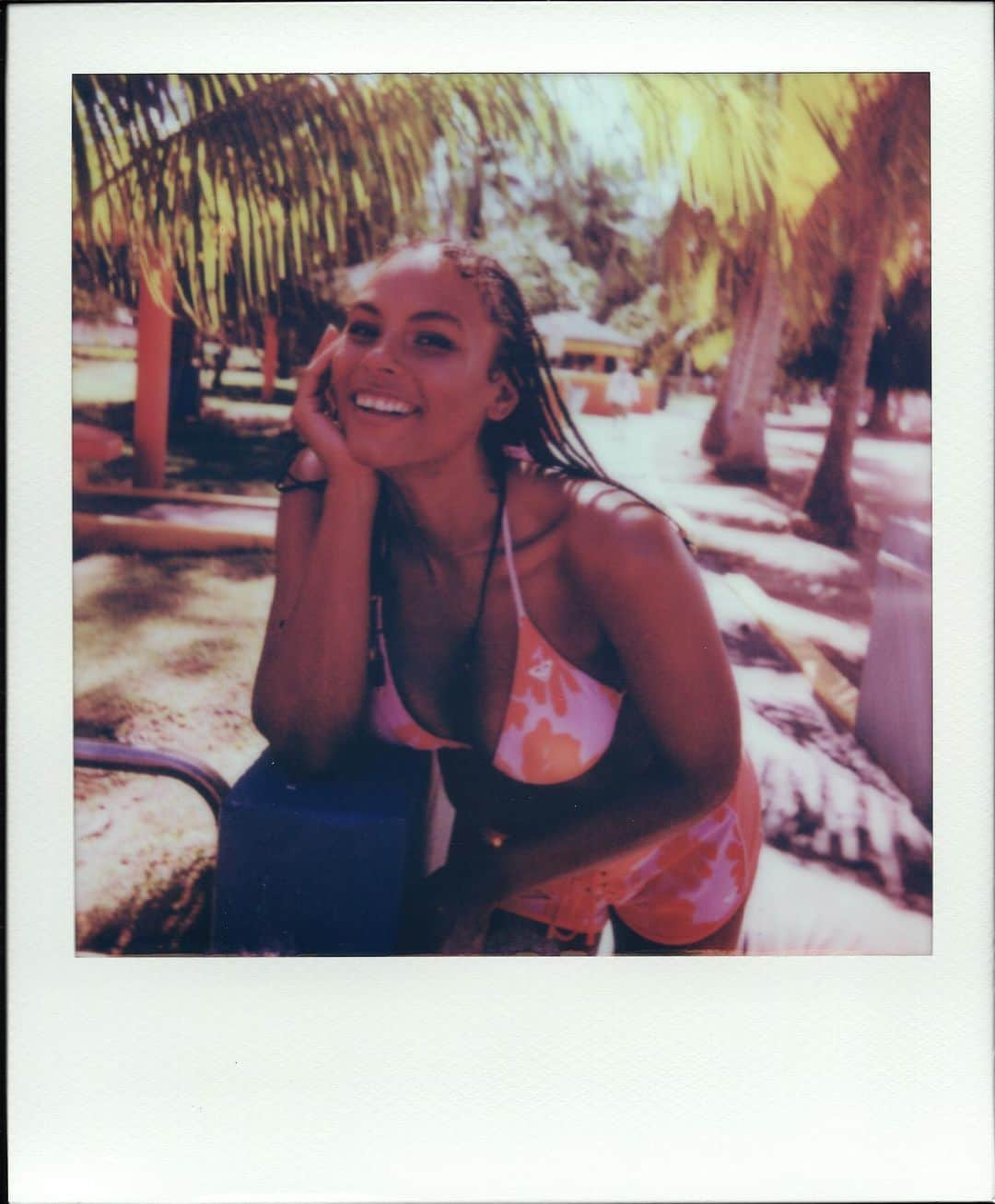 ベン・ワッツさんのインスタグラム写真 - (ベン・ワッツInstagram)「Retro vibe wiv a fav @marquitapring x @si_swimsuit shot on Polaroid @mj_day @bryanzaragoza_ @anthonycristianosalon @cindiblairproductions #polaroid #benwatts #scrapbook #vibes @polaroid #puertorico」11月10日 0時20分 - wattsupphoto