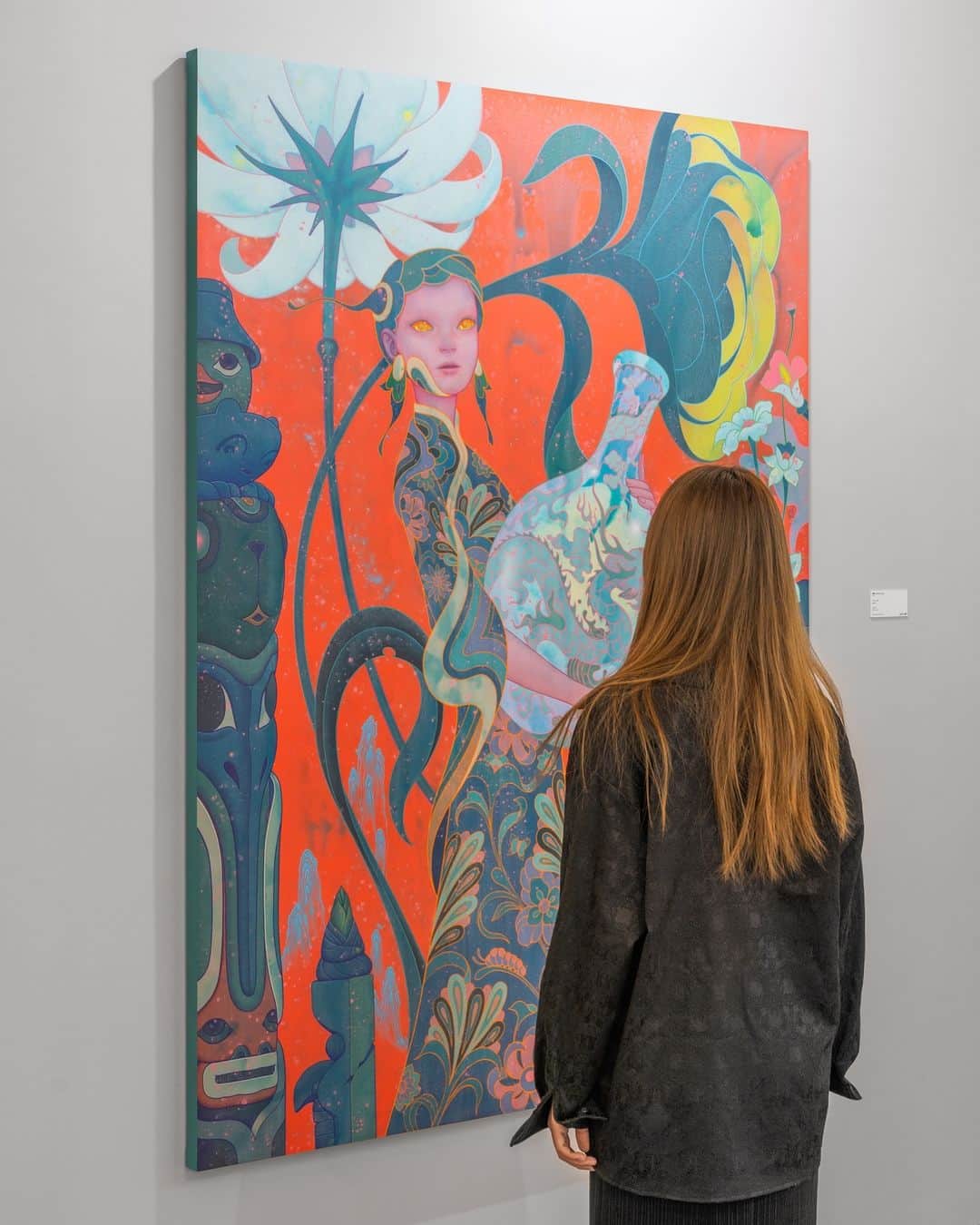 ジェームス・ジーンのインスタグラム：「Dragon II on view now at @art021_official in Shanghai with @galleryallart 🐉」