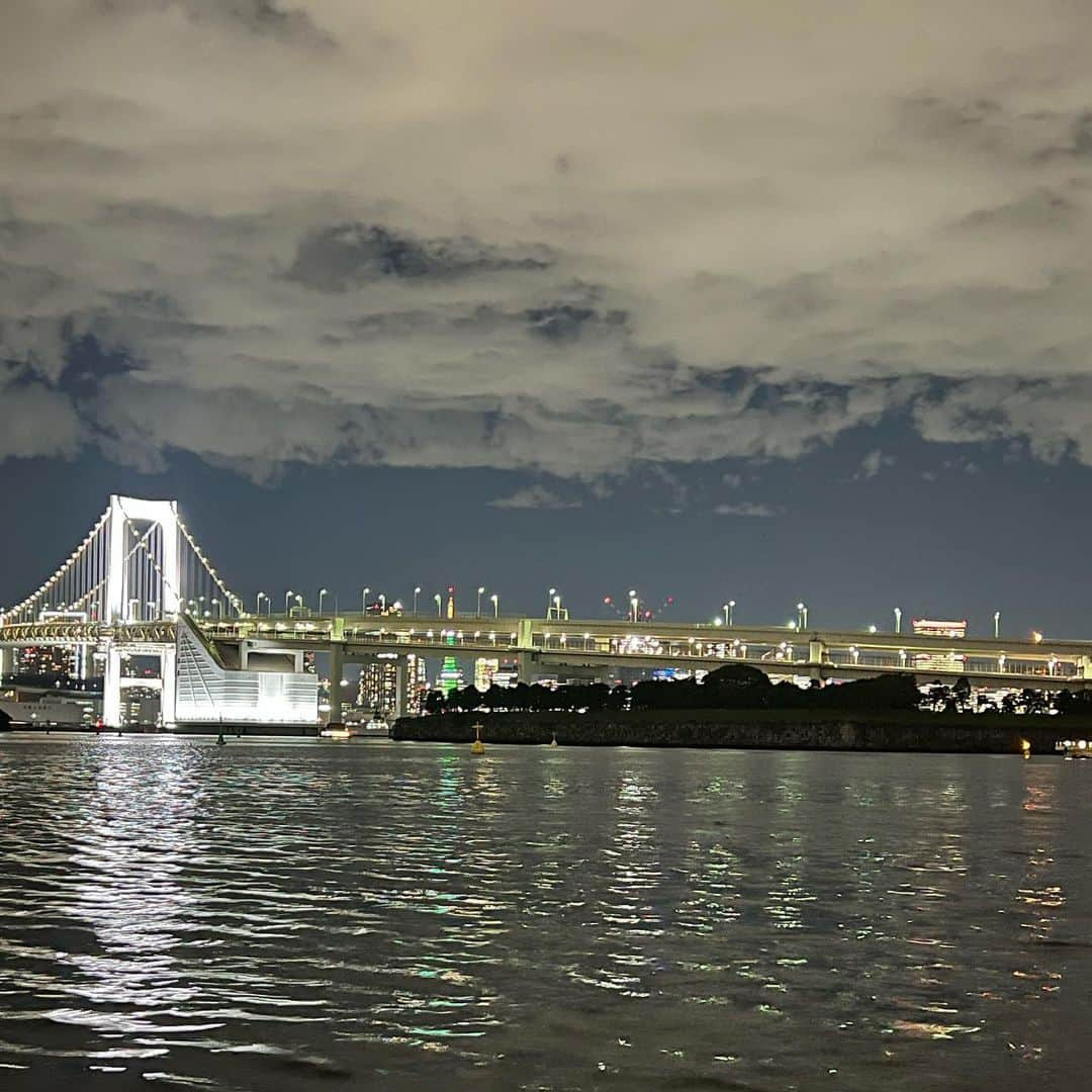 遊馬萌弥さんのインスタグラム写真 - (遊馬萌弥Instagram)「秋の外の景色だいすき☺︎」11月10日 0時26分 - meiya_yuma