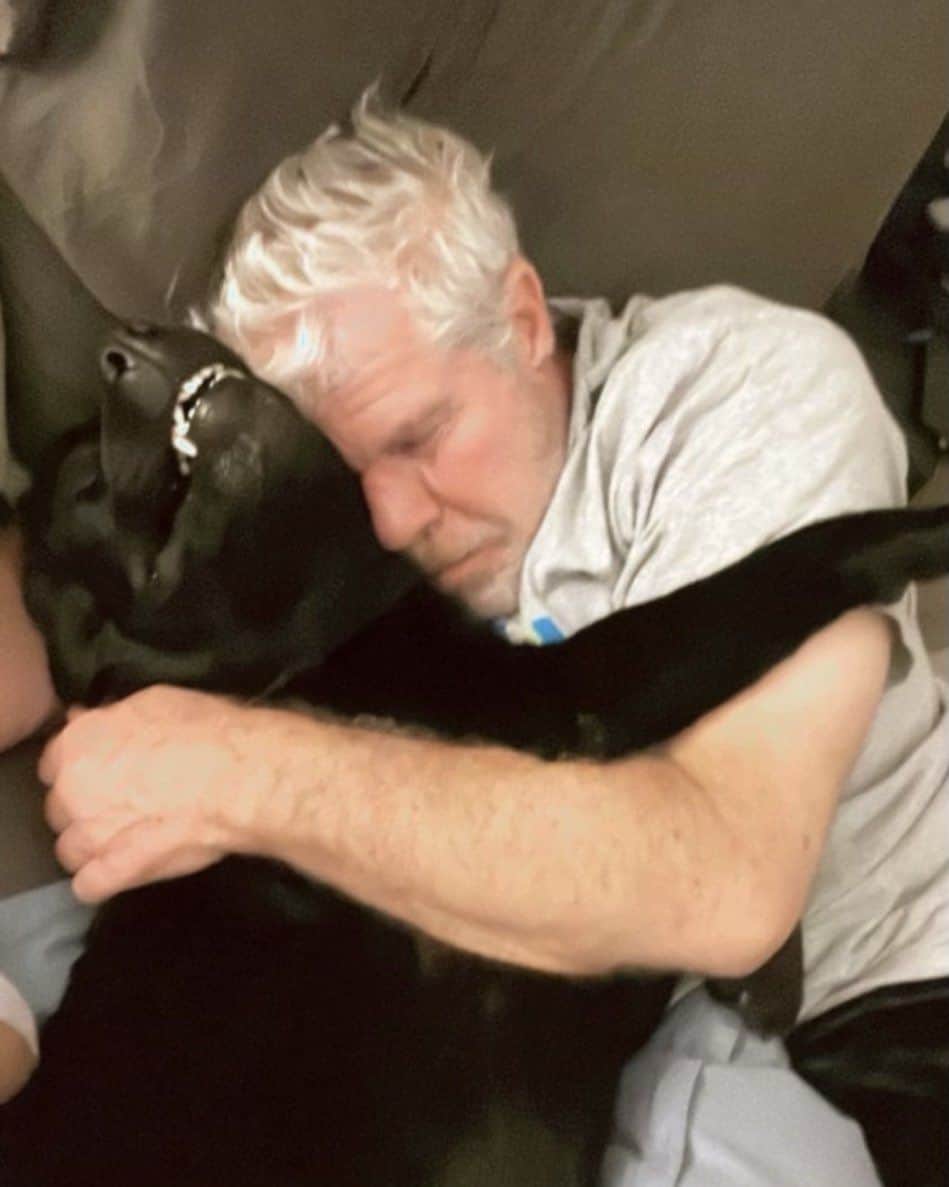 ロン・パールマンのインスタグラム：「From my new movie, the Ecstasy and the Ecstasy…」