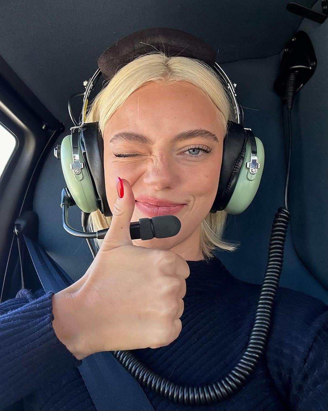 パイパー・アメリカ・スミスのインスタグラム：「I have so much freaking love in my heart I’m actually about to bleed out.」